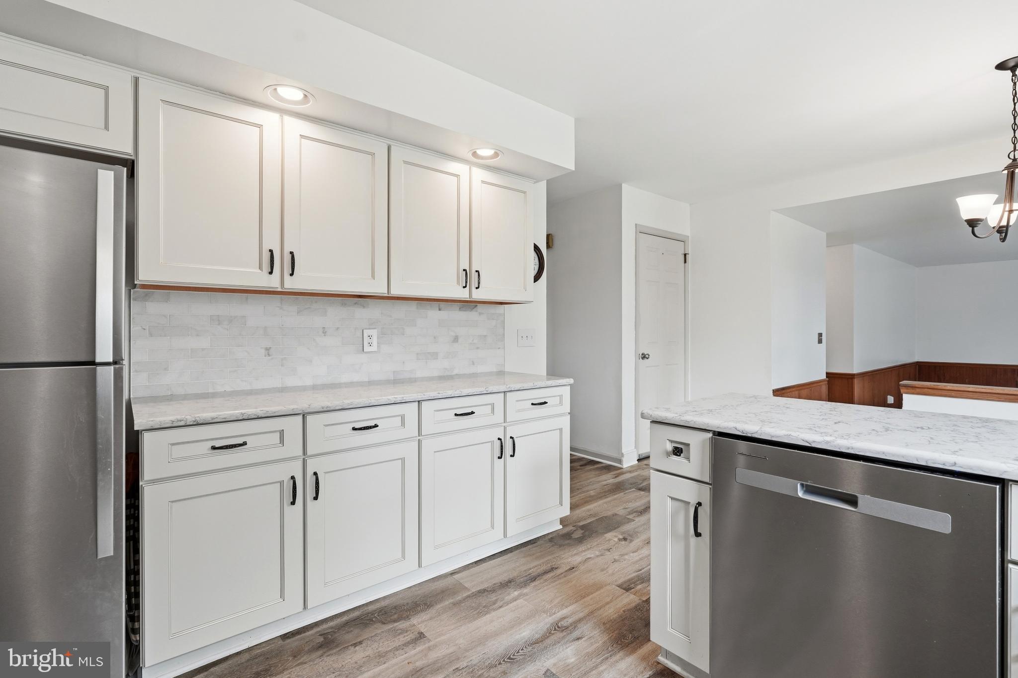 STERLING KNOLL - Residential