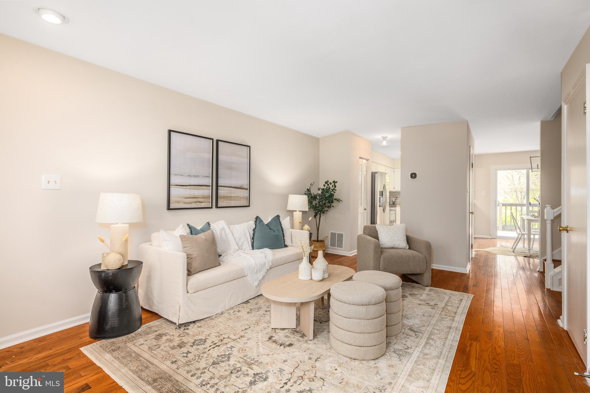 SILVER SPRING CNTRY CLUB - Residential