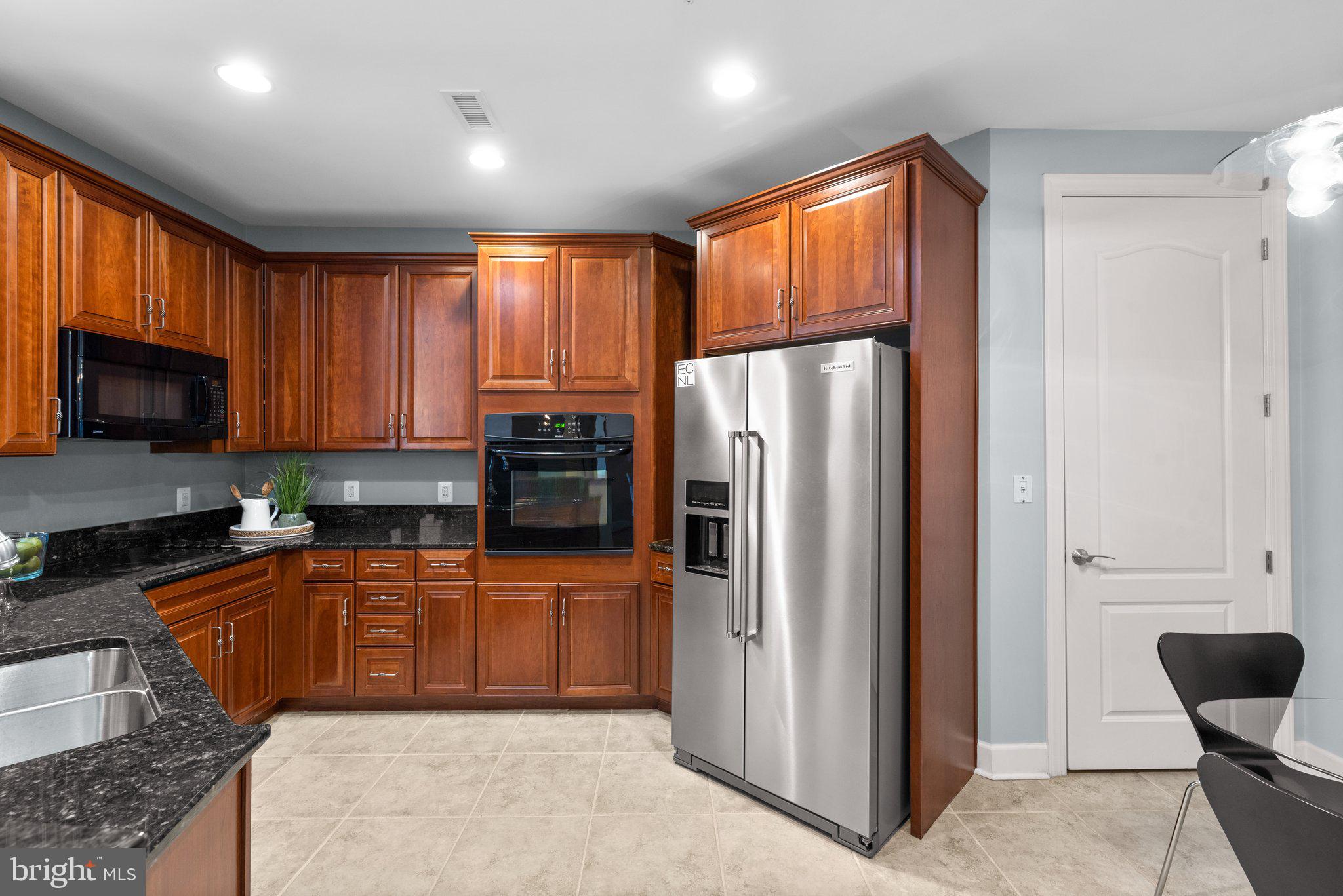 ANNAPOLIS TOWNE CENTRE - Residential