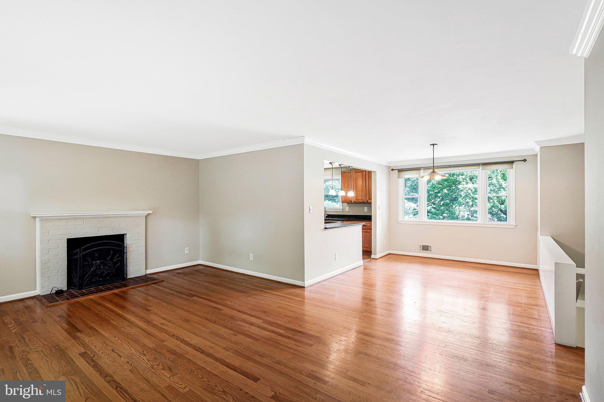 NORTH SPRINGFIELD - Residential