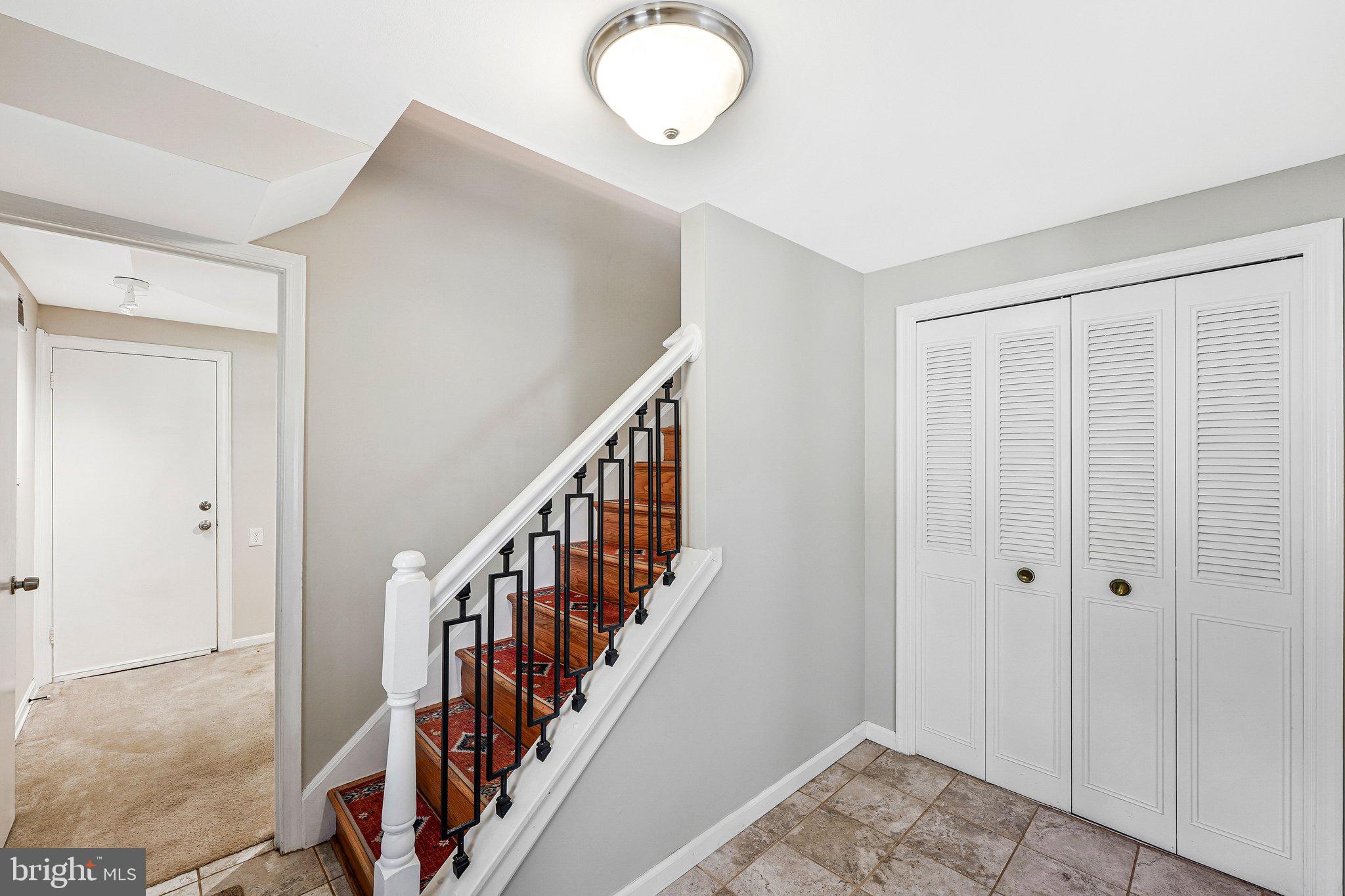 NORTH SPRINGFIELD - Residential