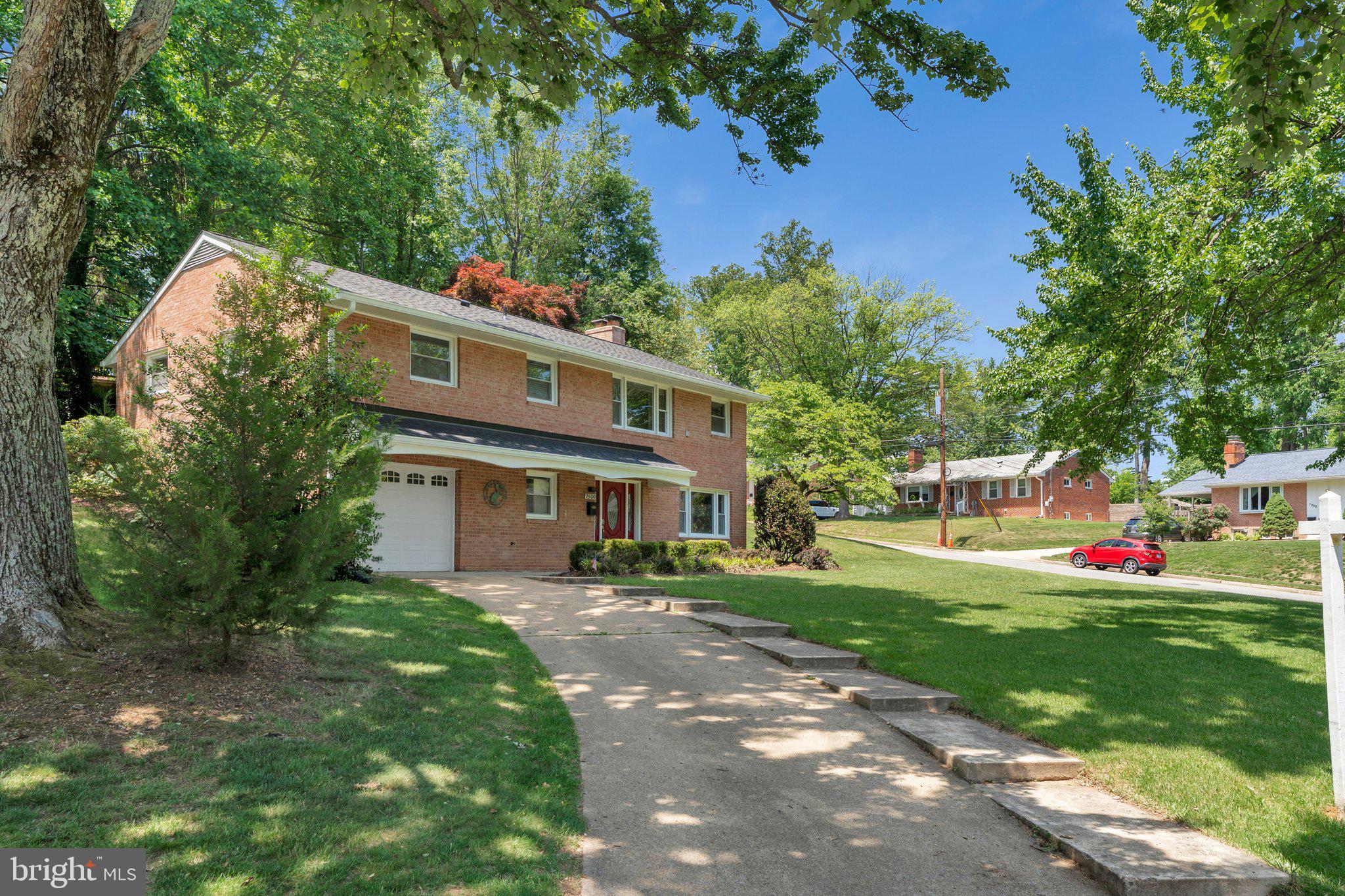NORTH SPRINGFIELD - Residential