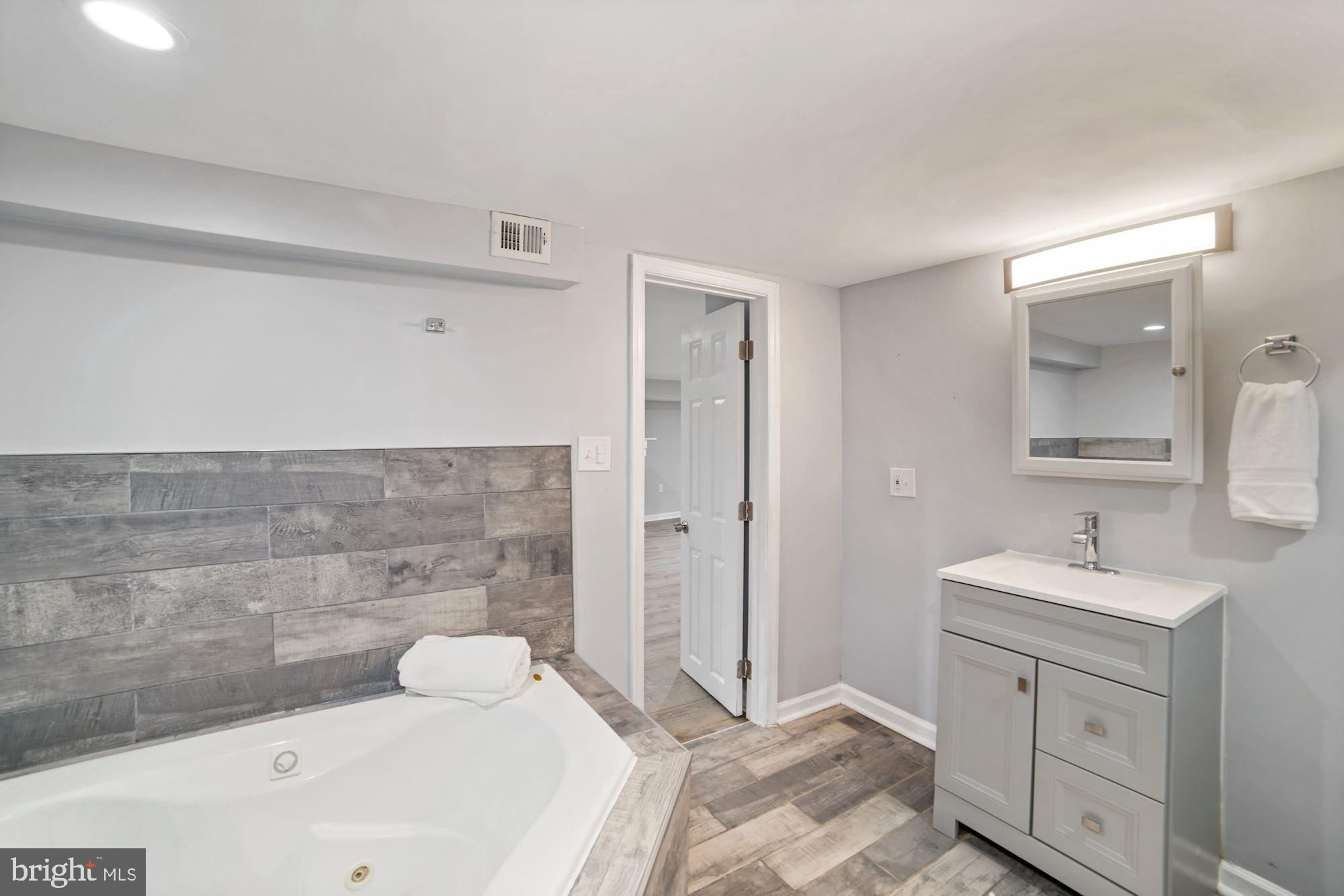 COLESVILLE OUTSIDE - Residential