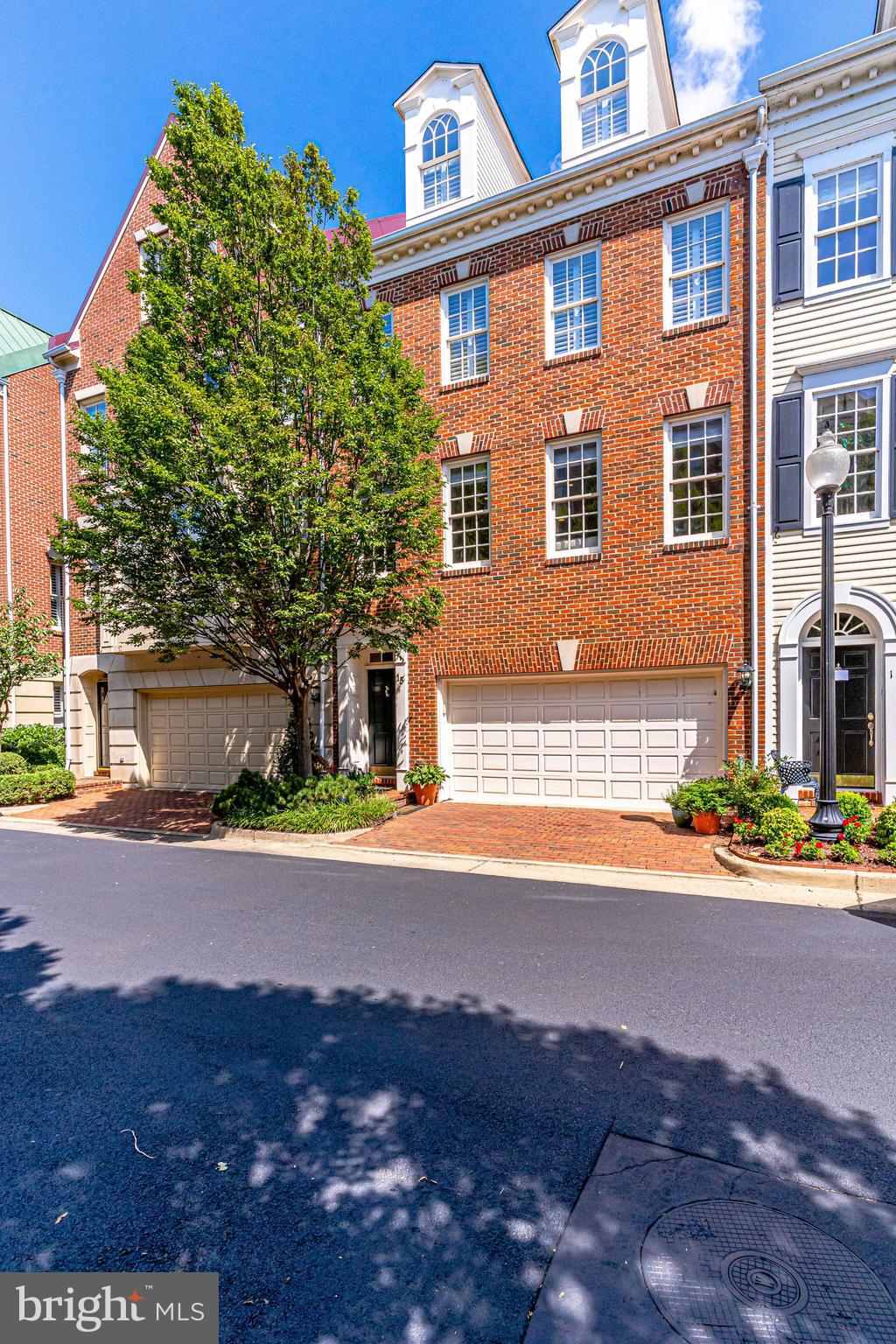 FORDS LANDING - Residential