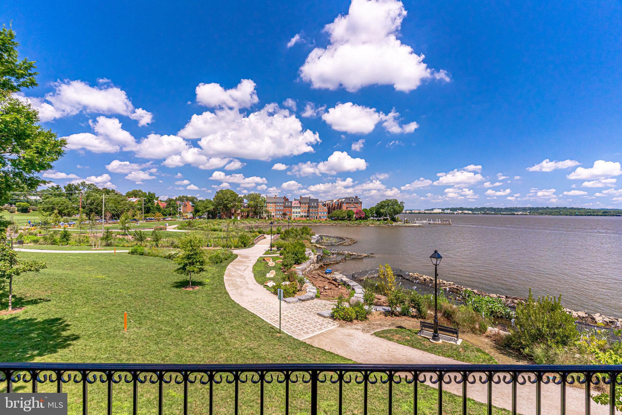 FORDS LANDING - Residential