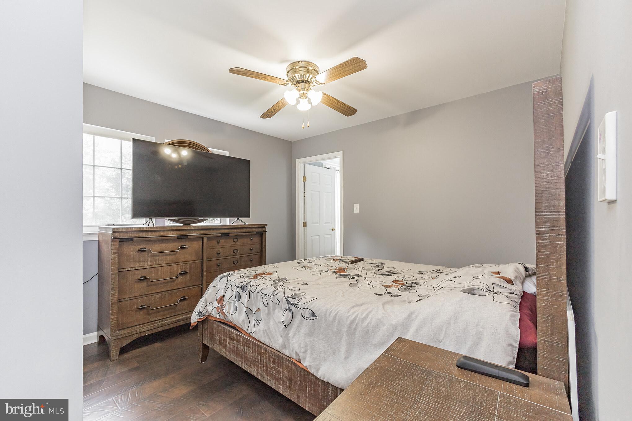 BROOKEFIELD - Residential Lease