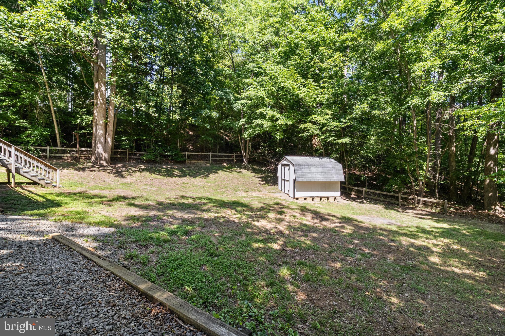 SUMMITT HILL - Residential