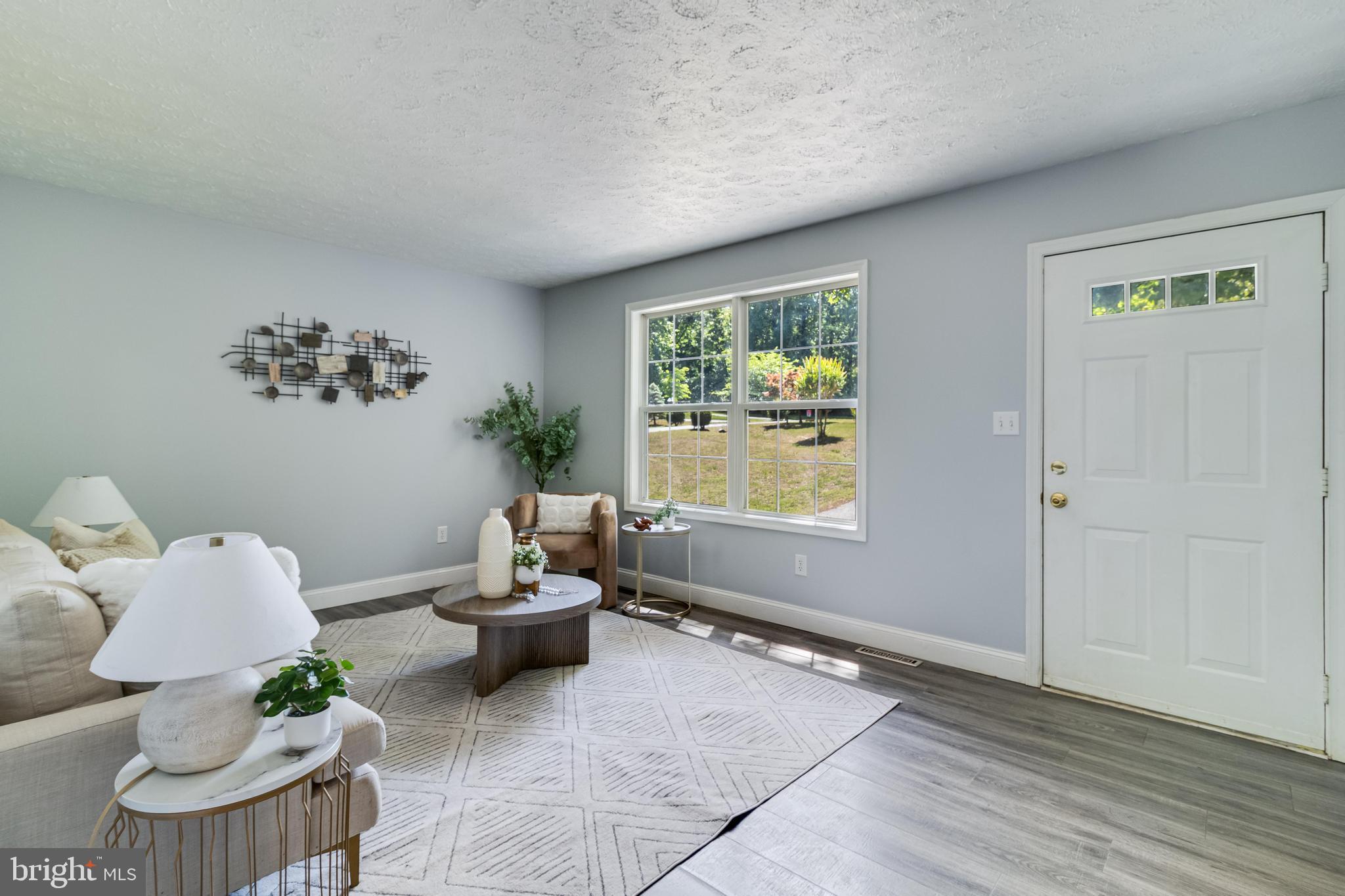 SUMMITT HILL - Residential