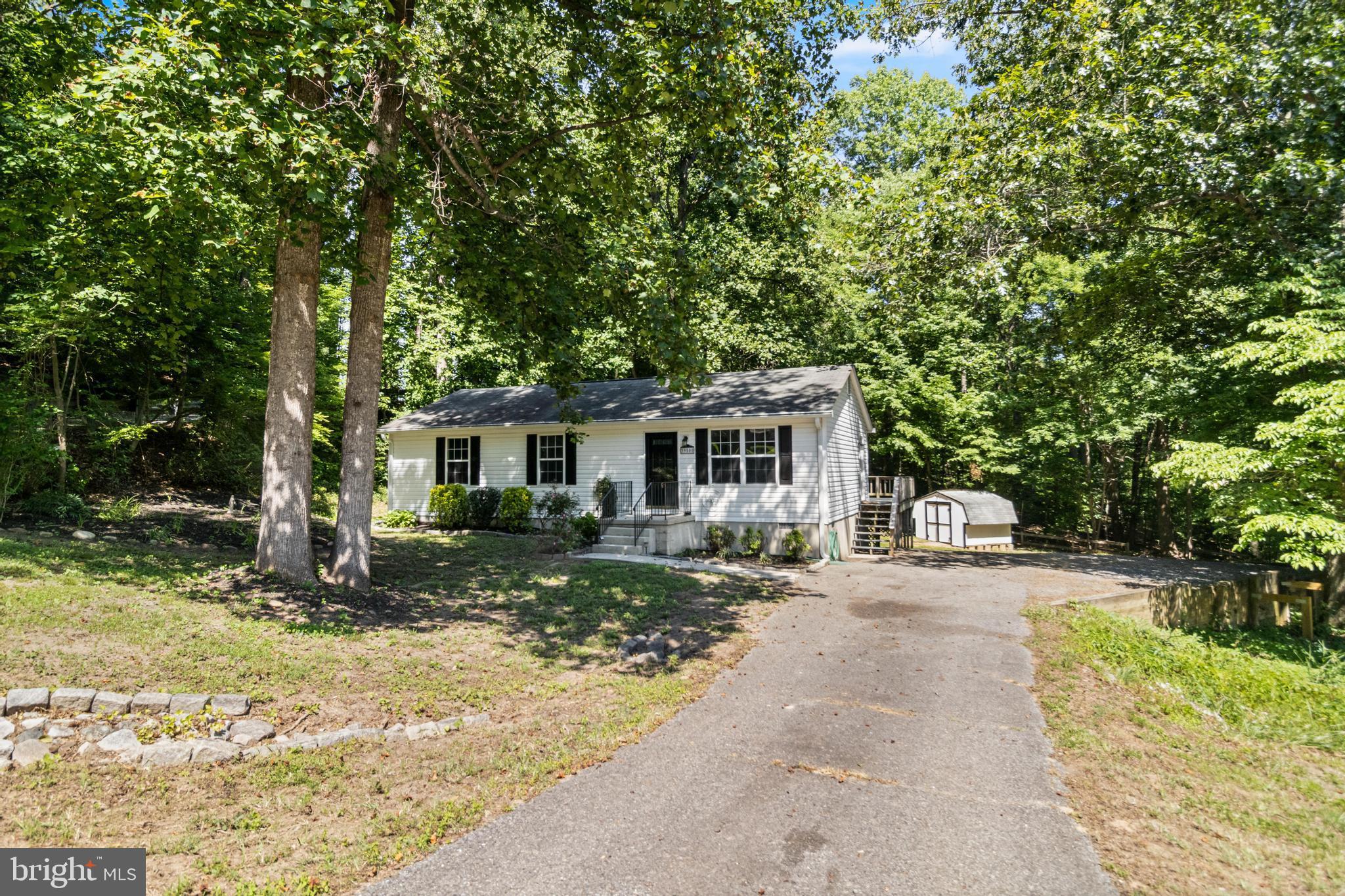 SUMMITT HILL - Residential