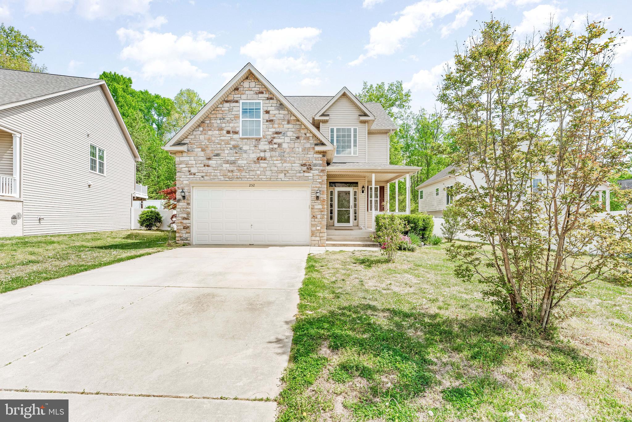 PRINCE FREDERICK CROSSING - Residential