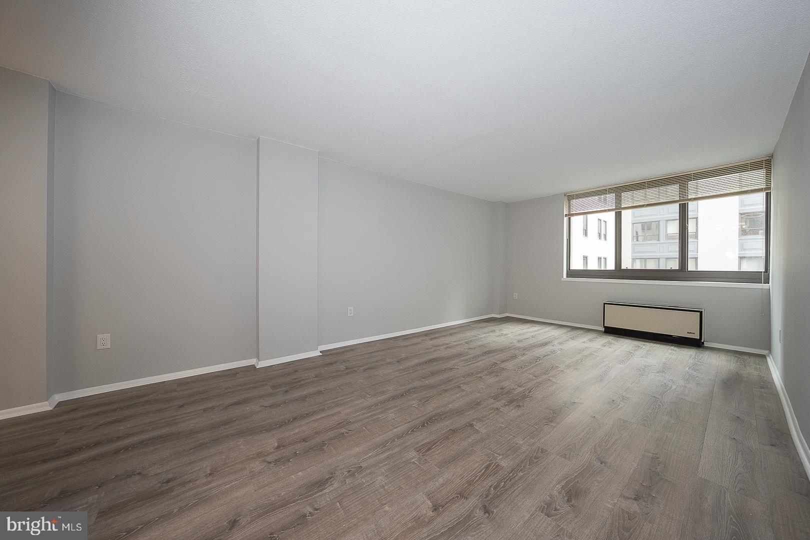 CENTER CITY - Residential