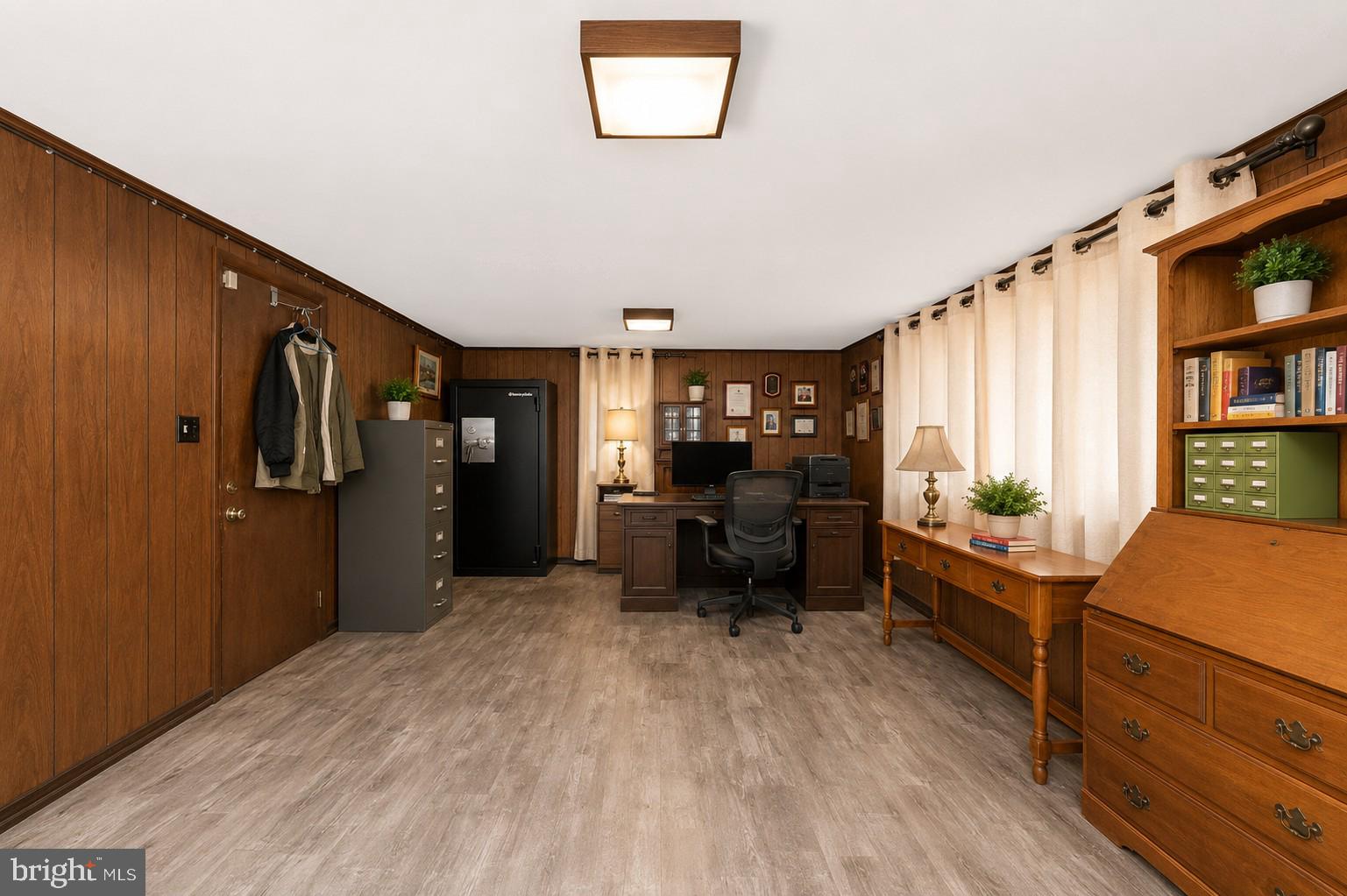 OAK ACRES - Residential