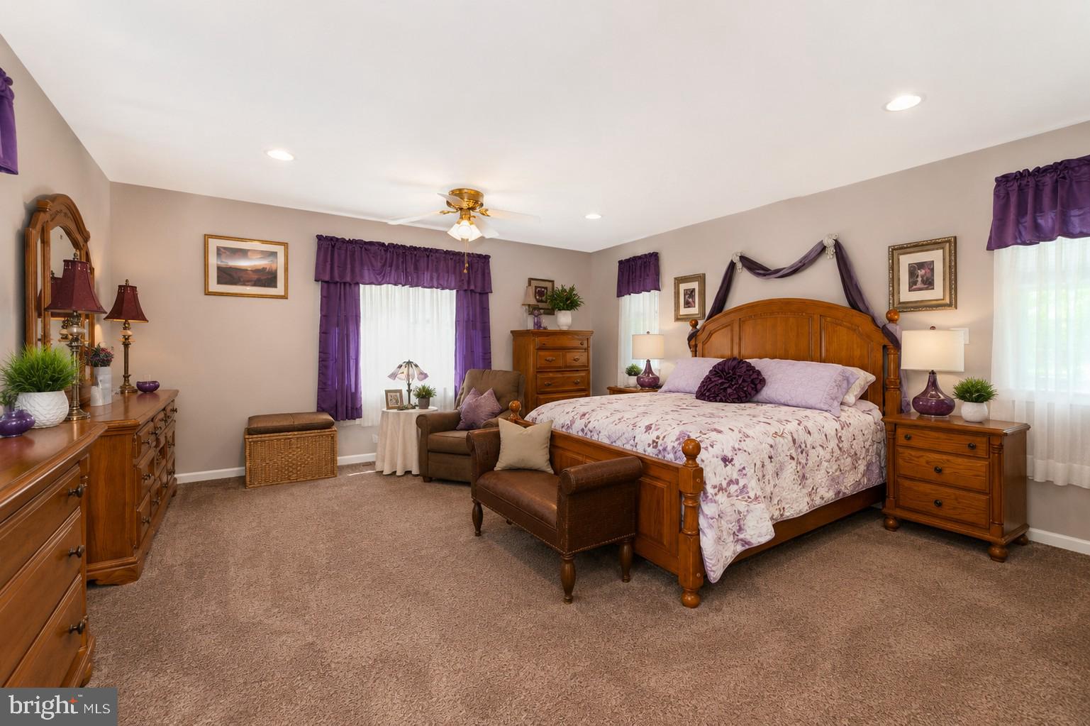 OAK ACRES - Residential