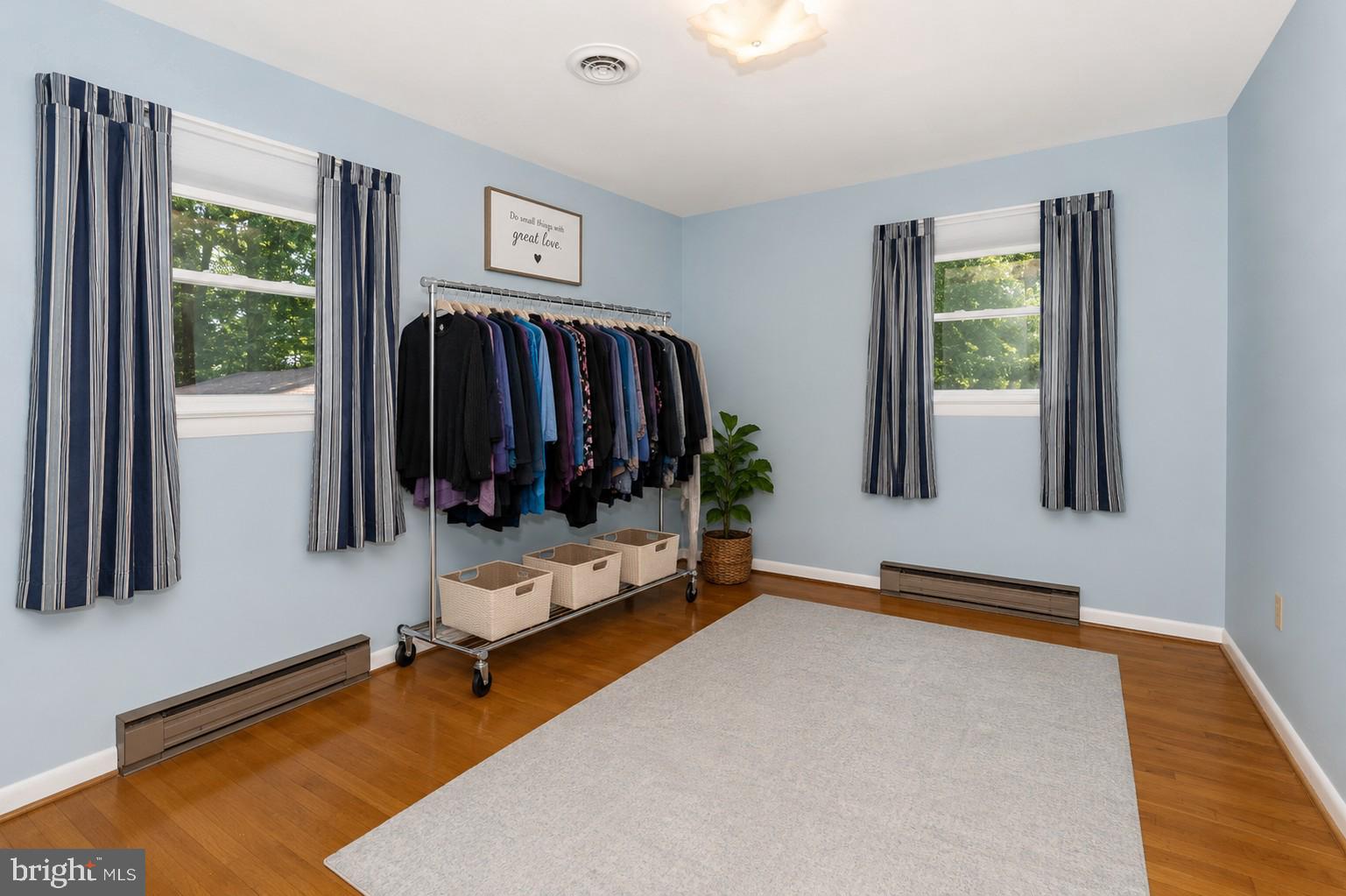 OAK ACRES - Residential