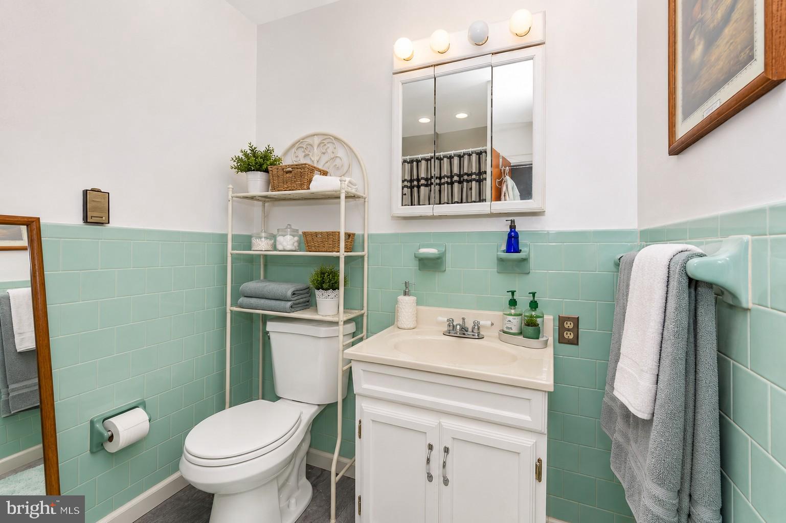 OAK ACRES - Residential