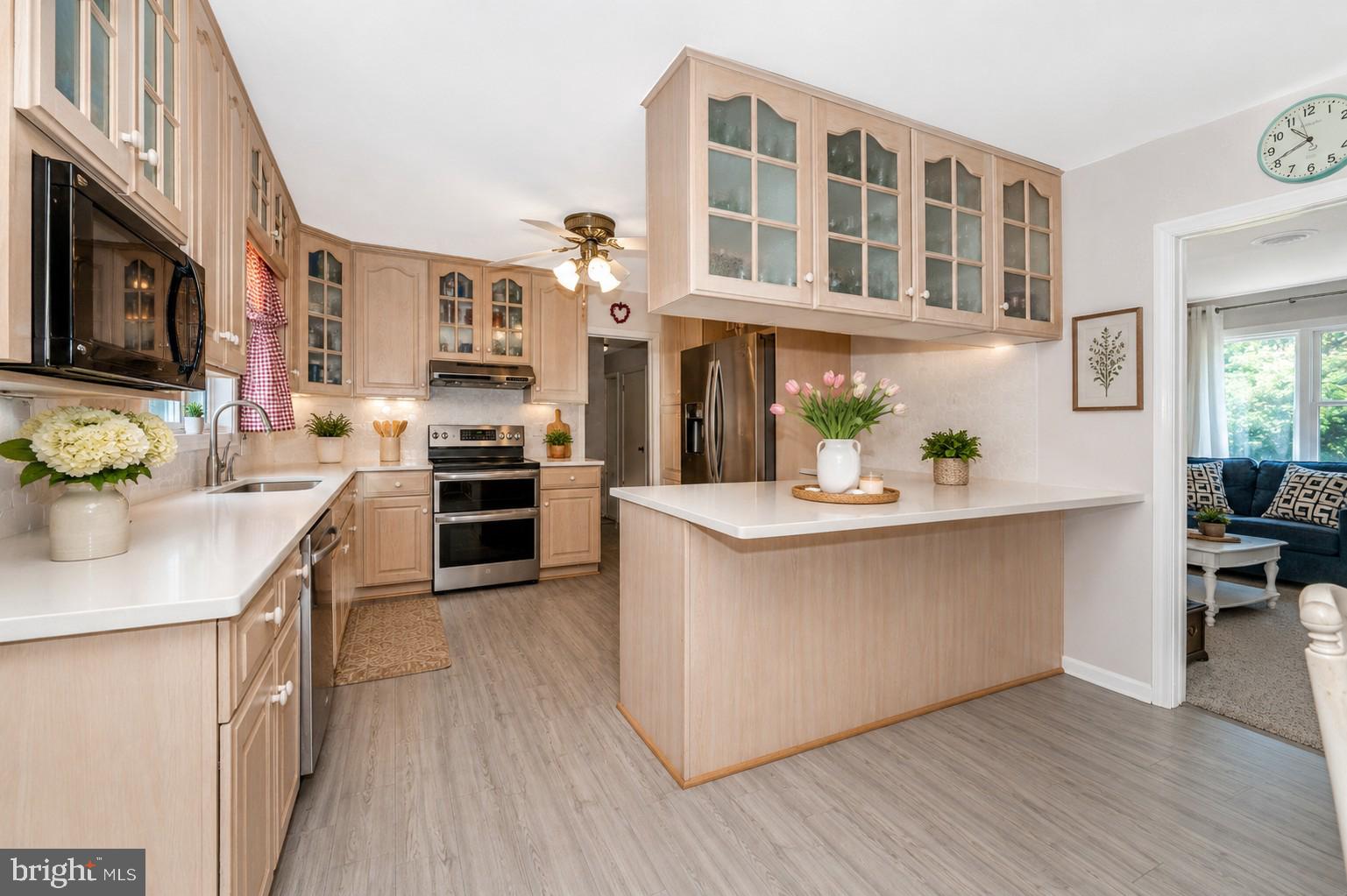 OAK ACRES - Residential