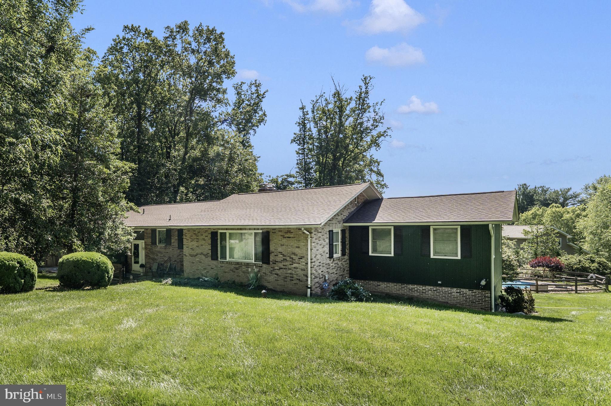 OAK ACRES - Residential