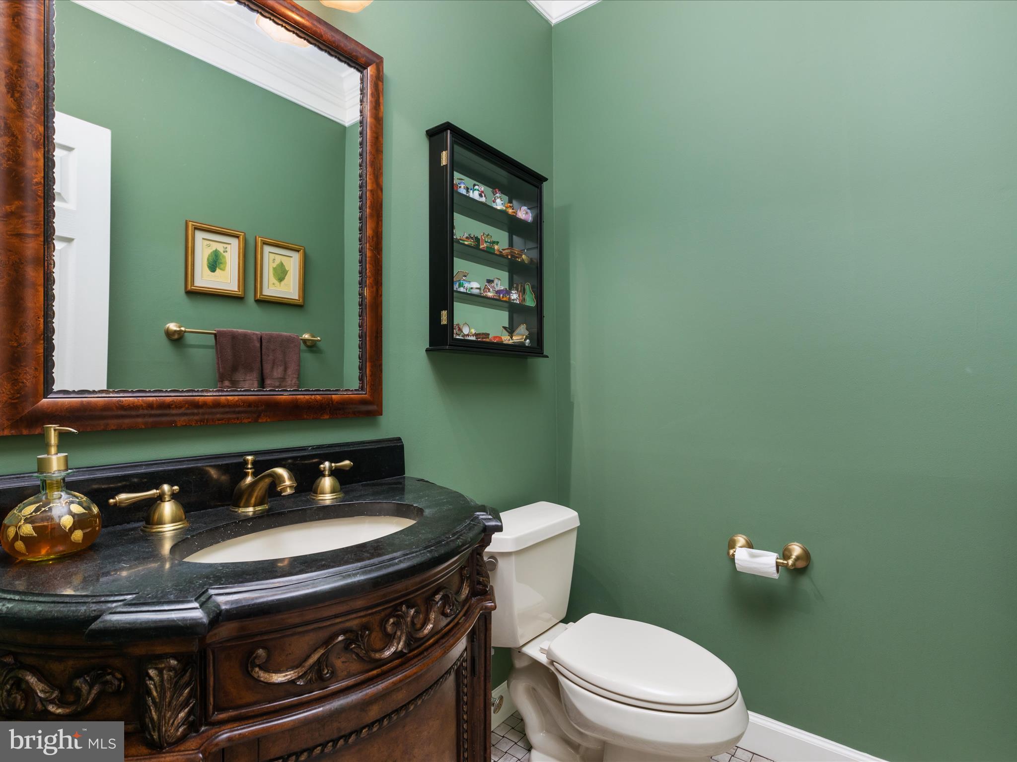 HUNT VALLEY ESTATES - Residential