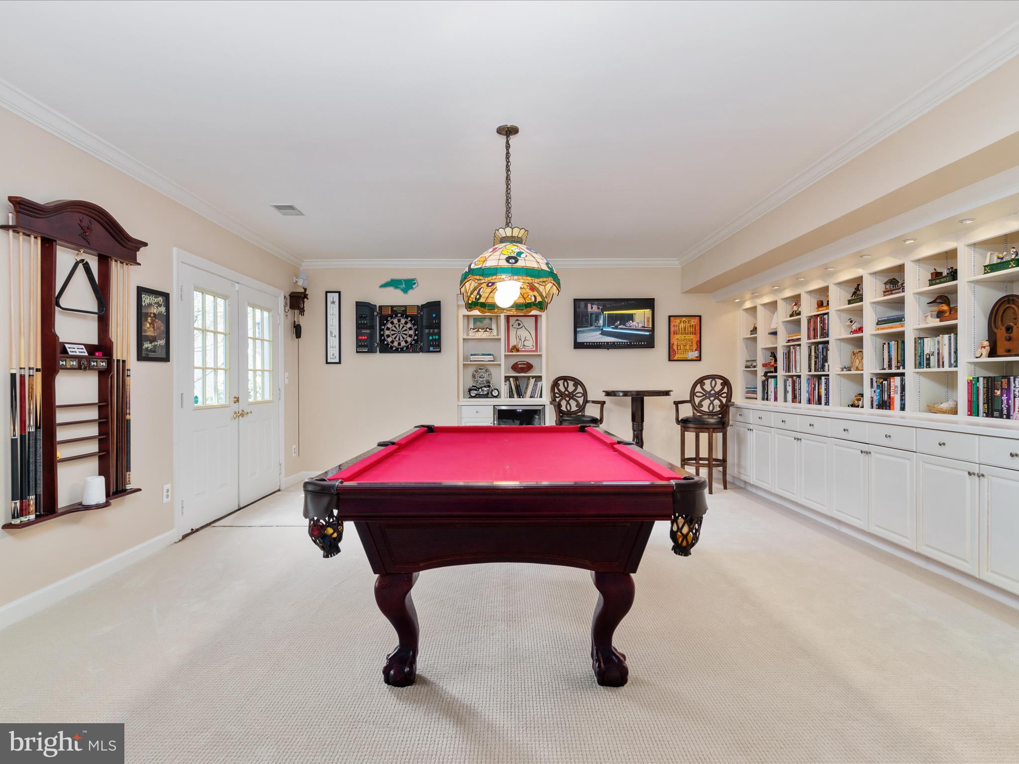 HUNT VALLEY ESTATES - Residential
