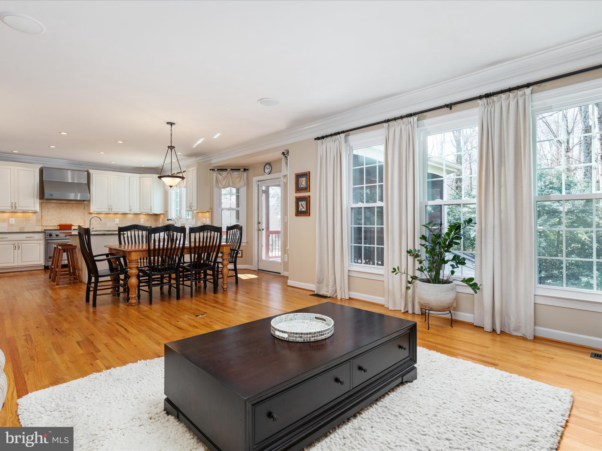 HUNT VALLEY ESTATES - Residential