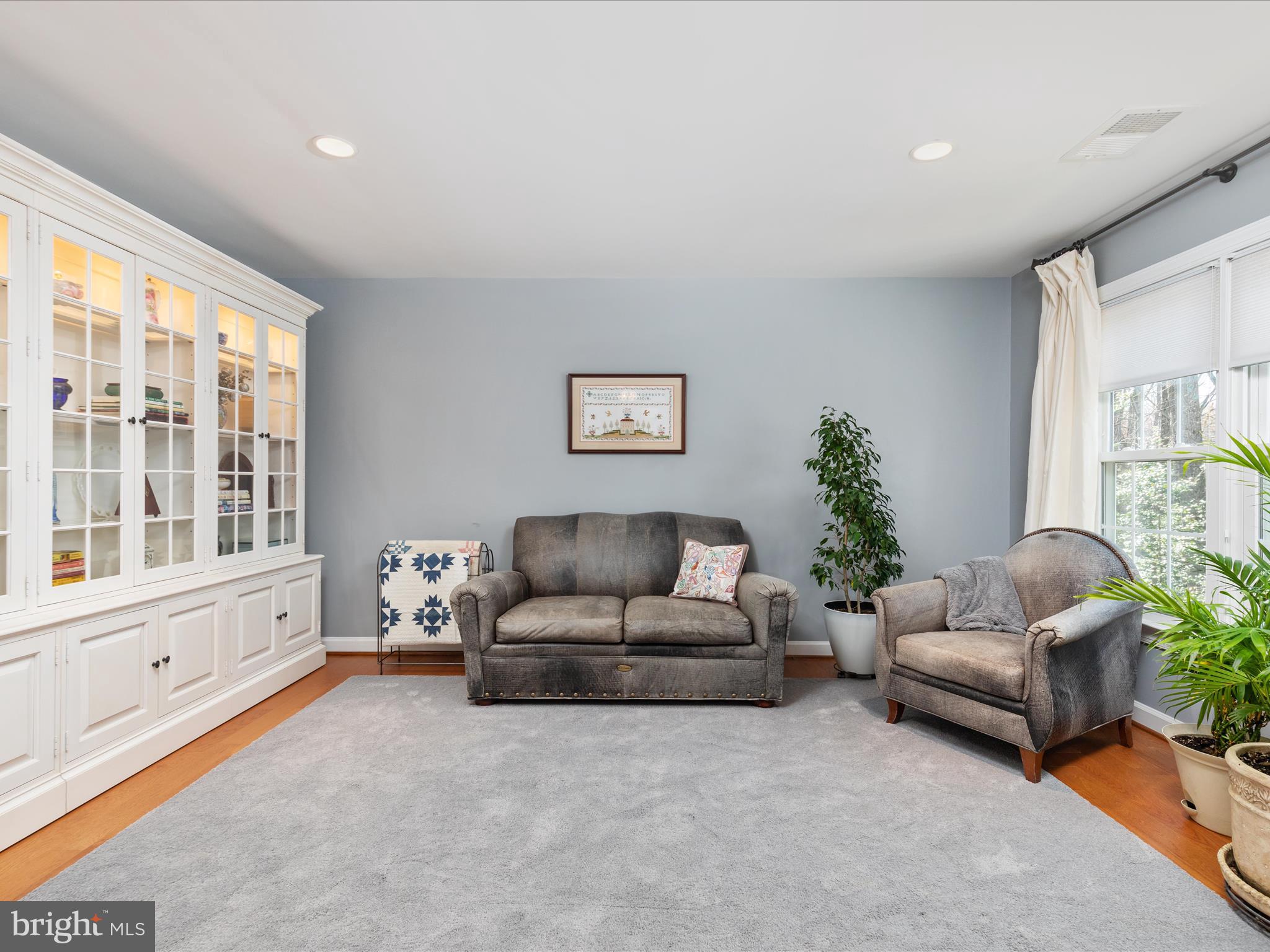 HUNT VALLEY ESTATES - Residential
