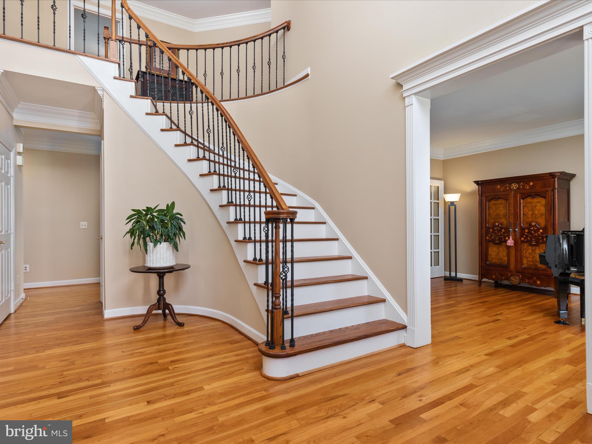 HUNT VALLEY ESTATES - Residential