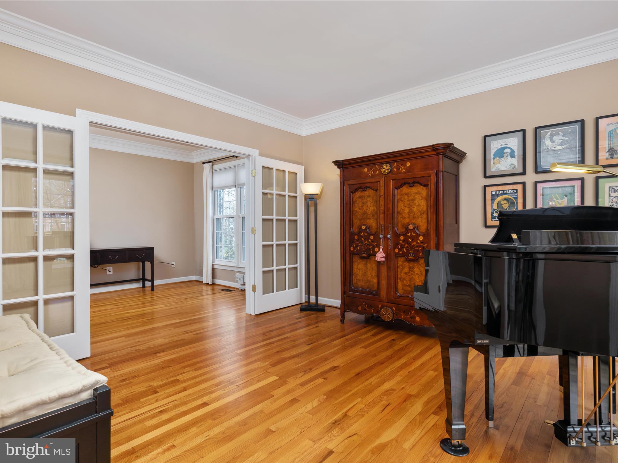 HUNT VALLEY ESTATES - Residential