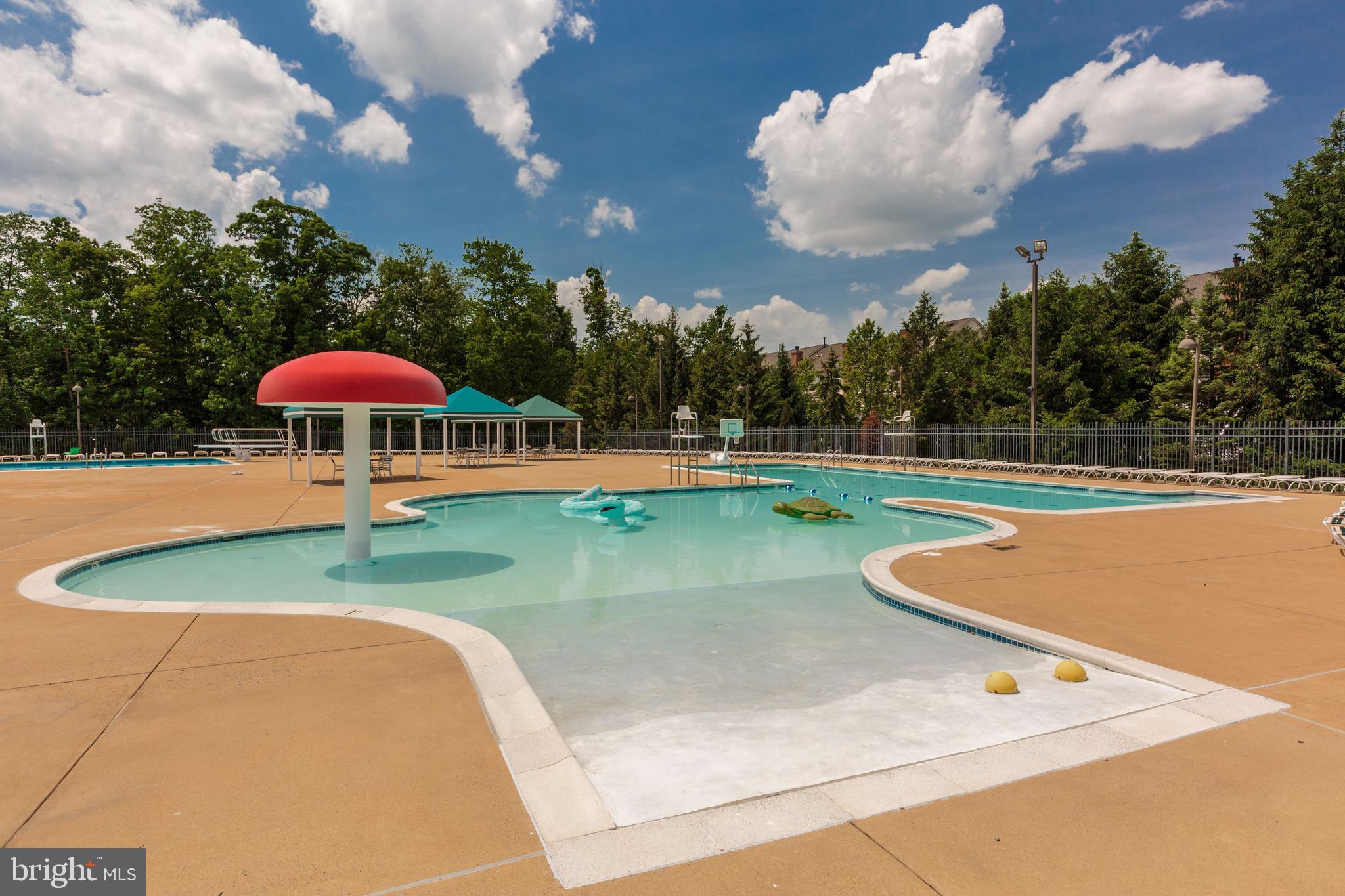 BELMONT COUNTRY CLUB - Residential