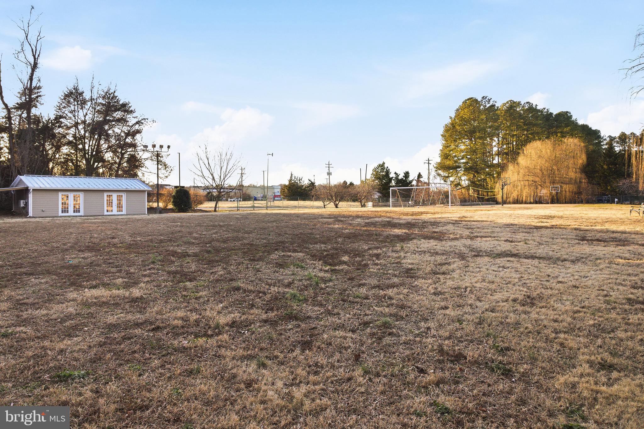 EPSOM FARM - Commercial Sale