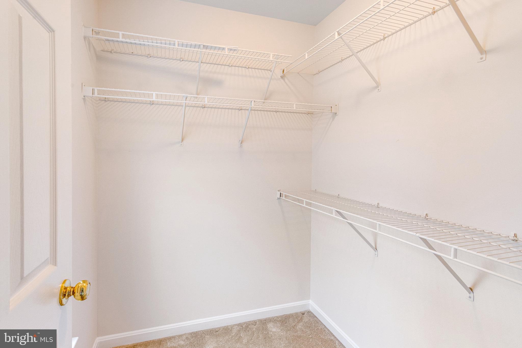 CARDINAL RIDGE - Residential Lease
