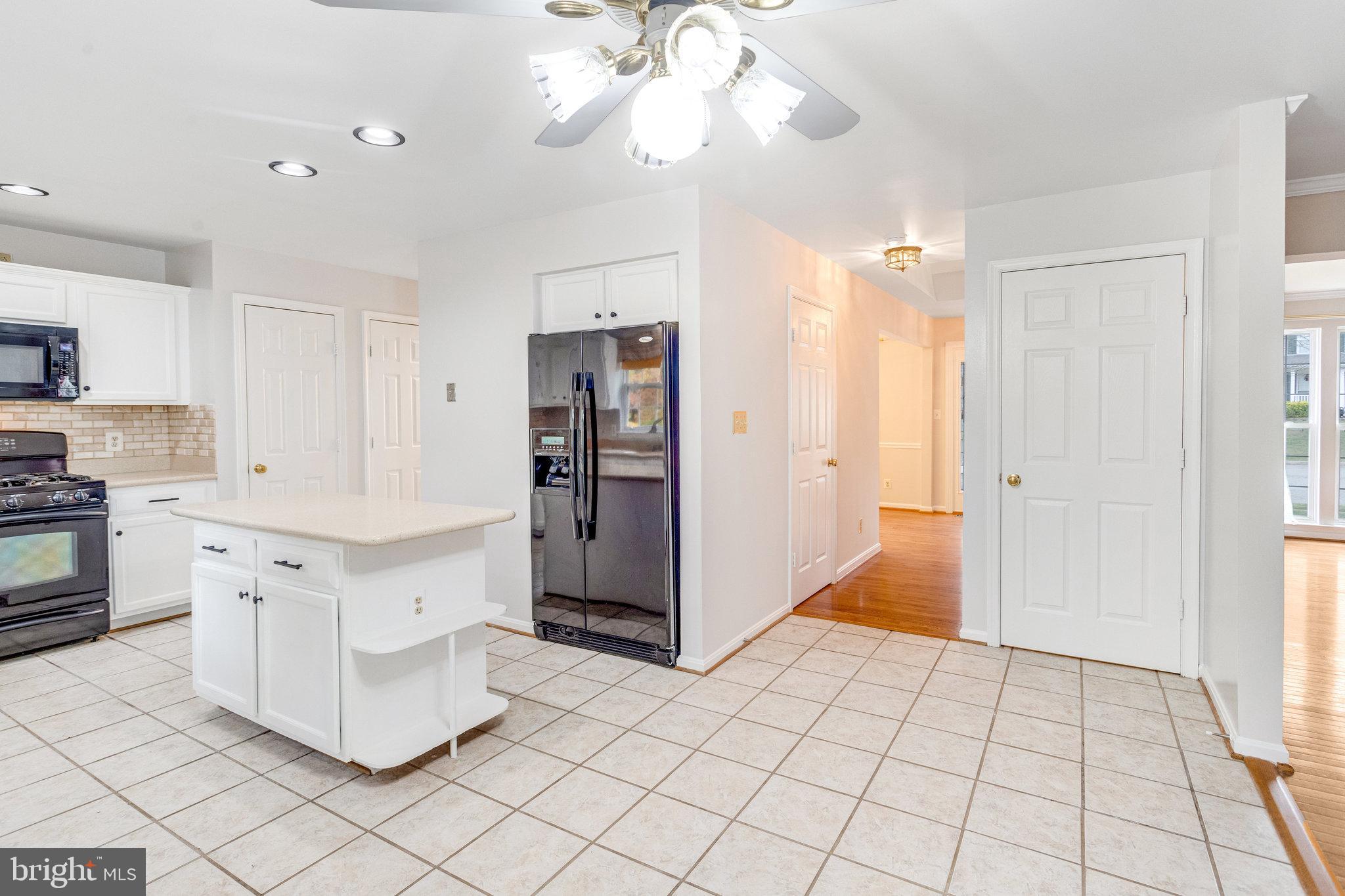 CARDINAL RIDGE - Residential Lease