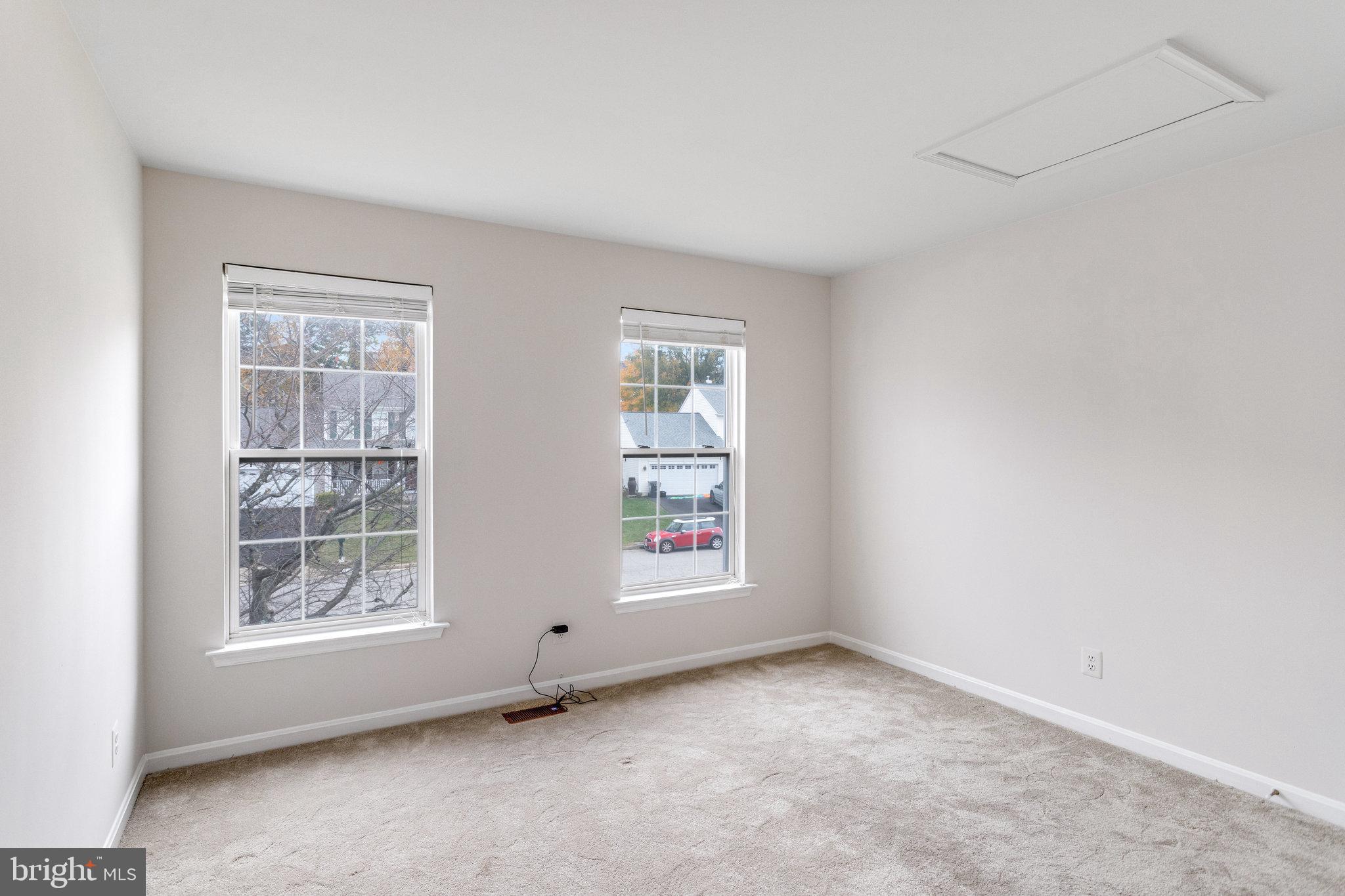 CARDINAL RIDGE - Residential Lease