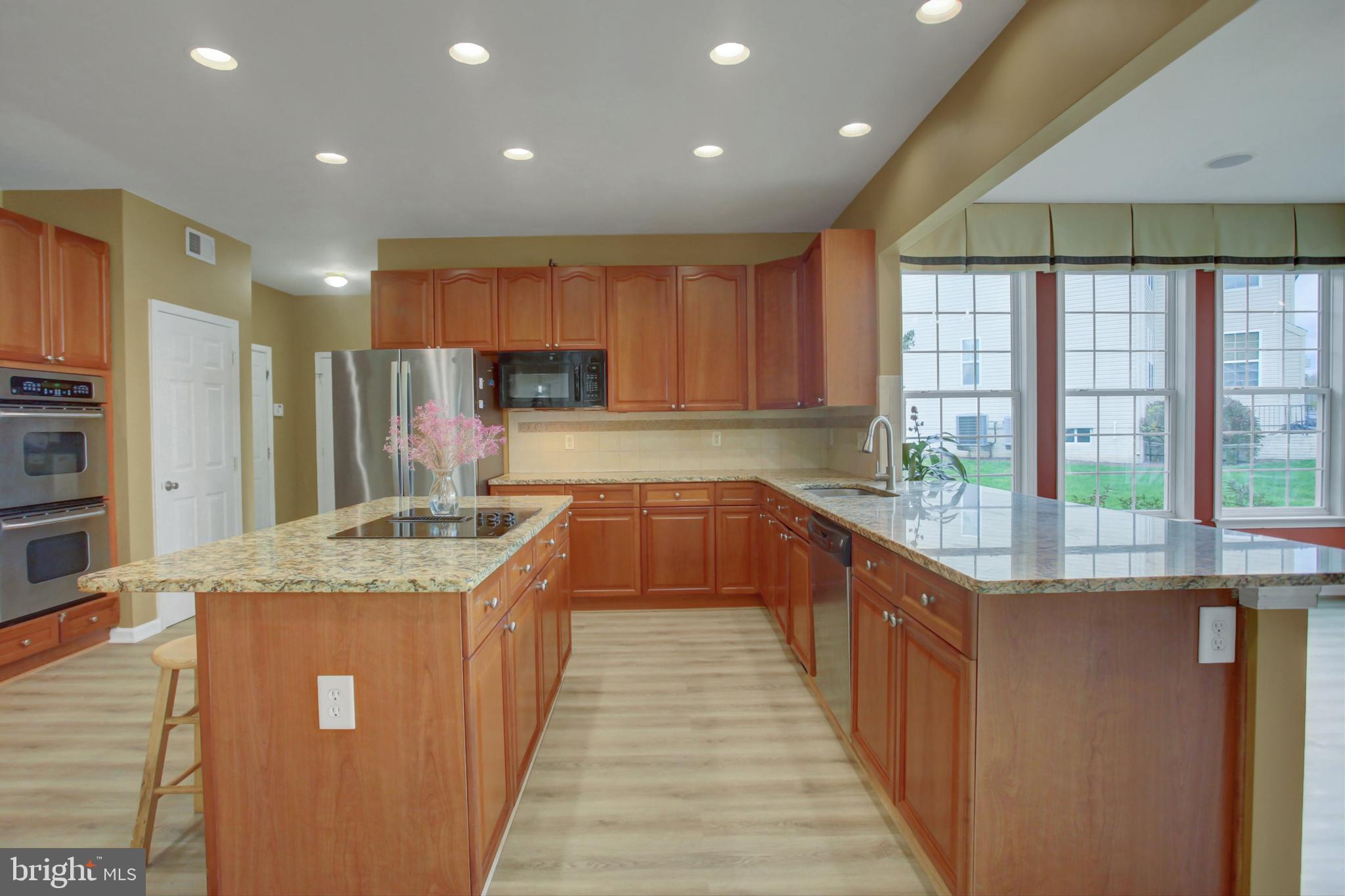 SHADOW CREEK MEADOWS - Residential