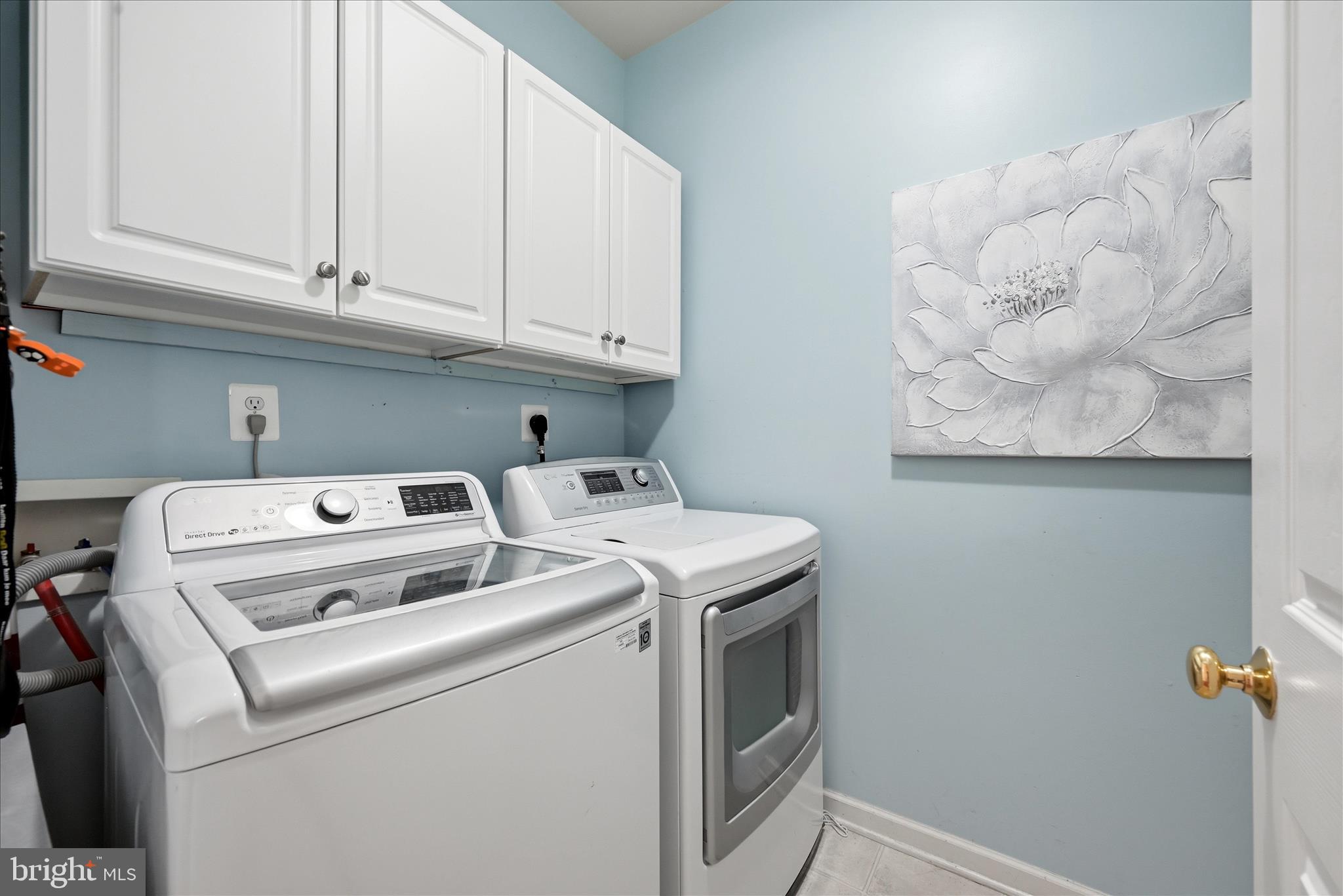 LOUDOUN VALLEY ESTATES - Residential