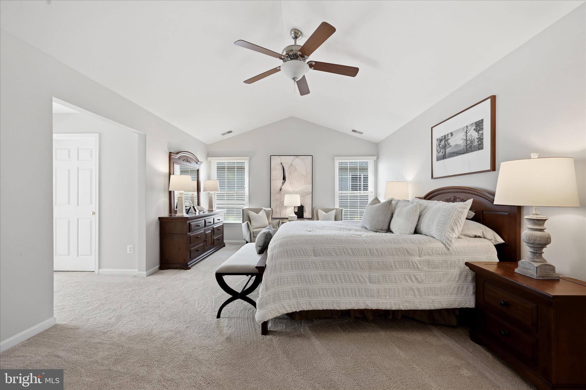 LOUDOUN VALLEY ESTATES - Residential