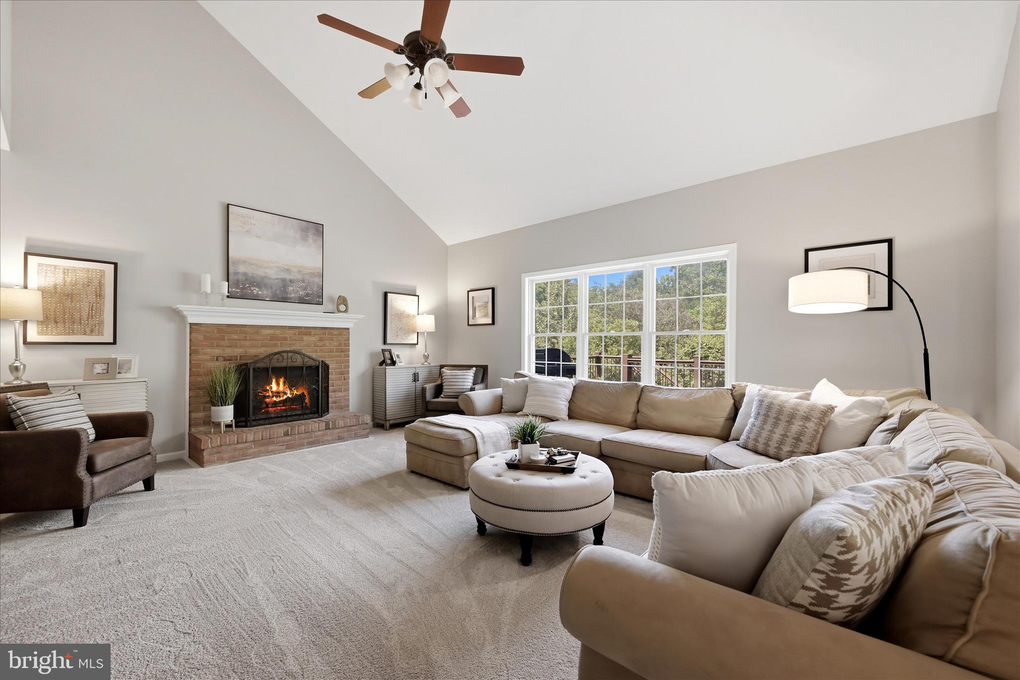 LOUDOUN VALLEY ESTATES - Residential
