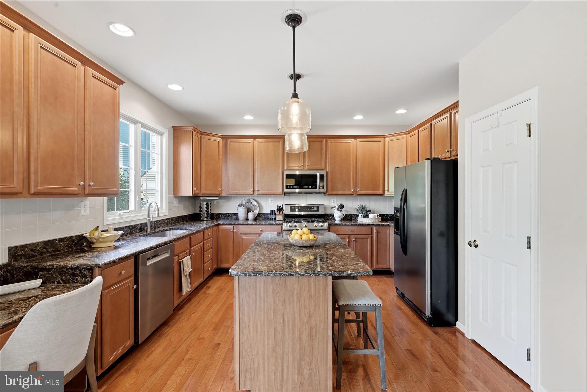 LOUDOUN VALLEY ESTATES - Residential