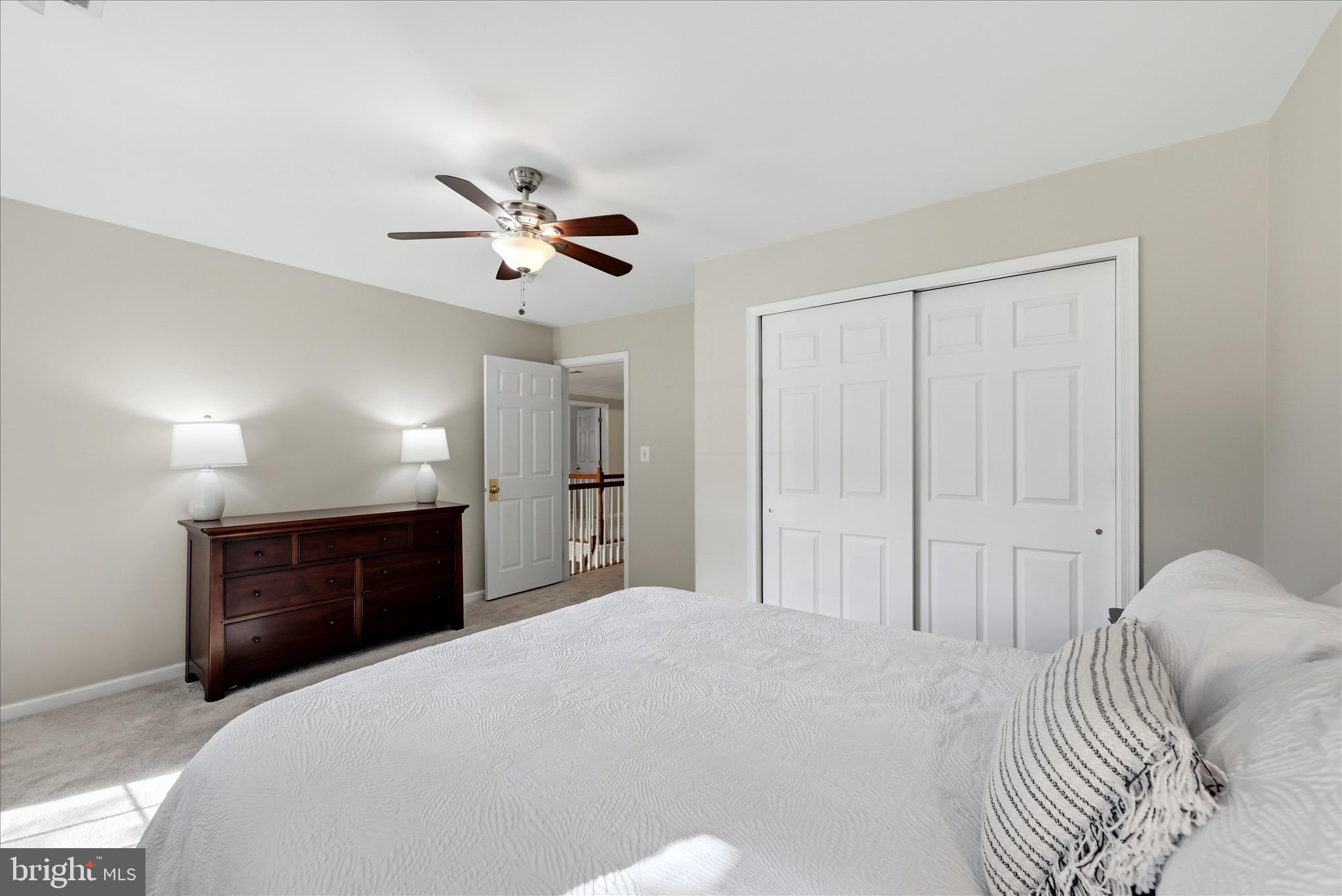 LOUDOUN VALLEY ESTATES - Residential