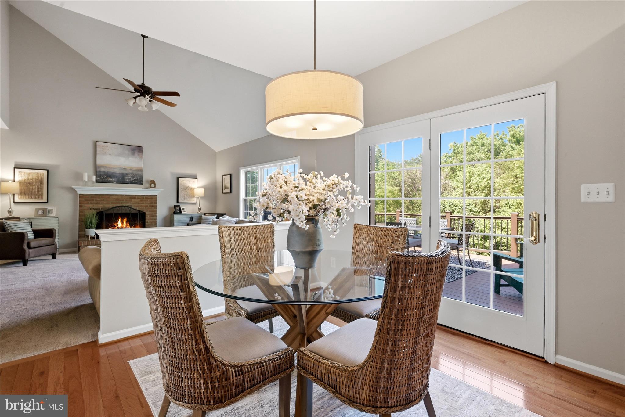 LOUDOUN VALLEY ESTATES - Residential