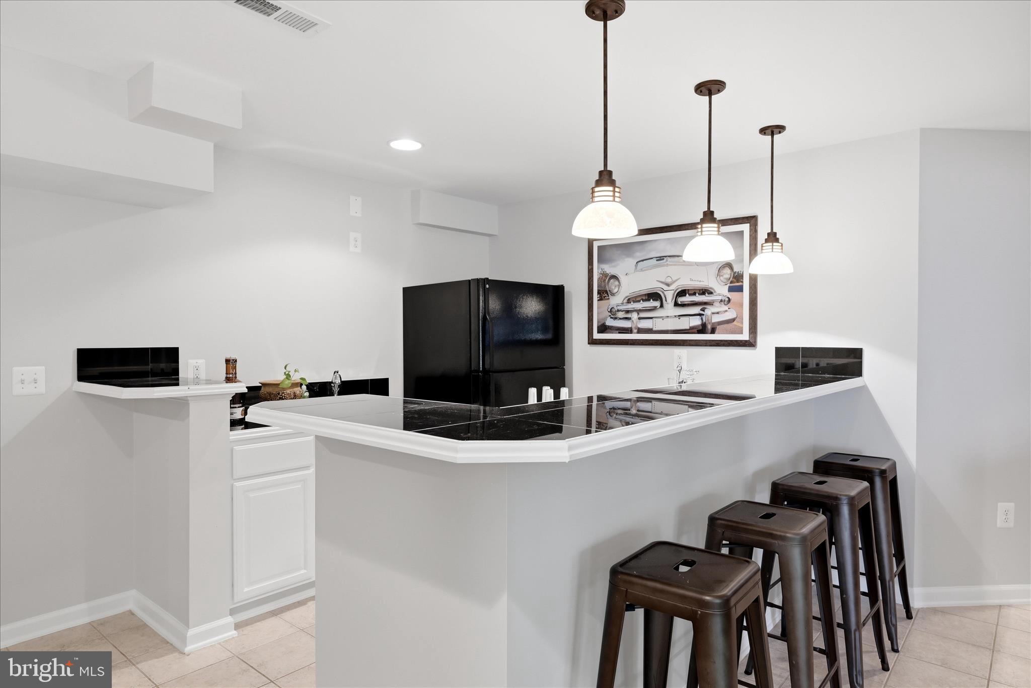 LOUDOUN VALLEY ESTATES - Residential