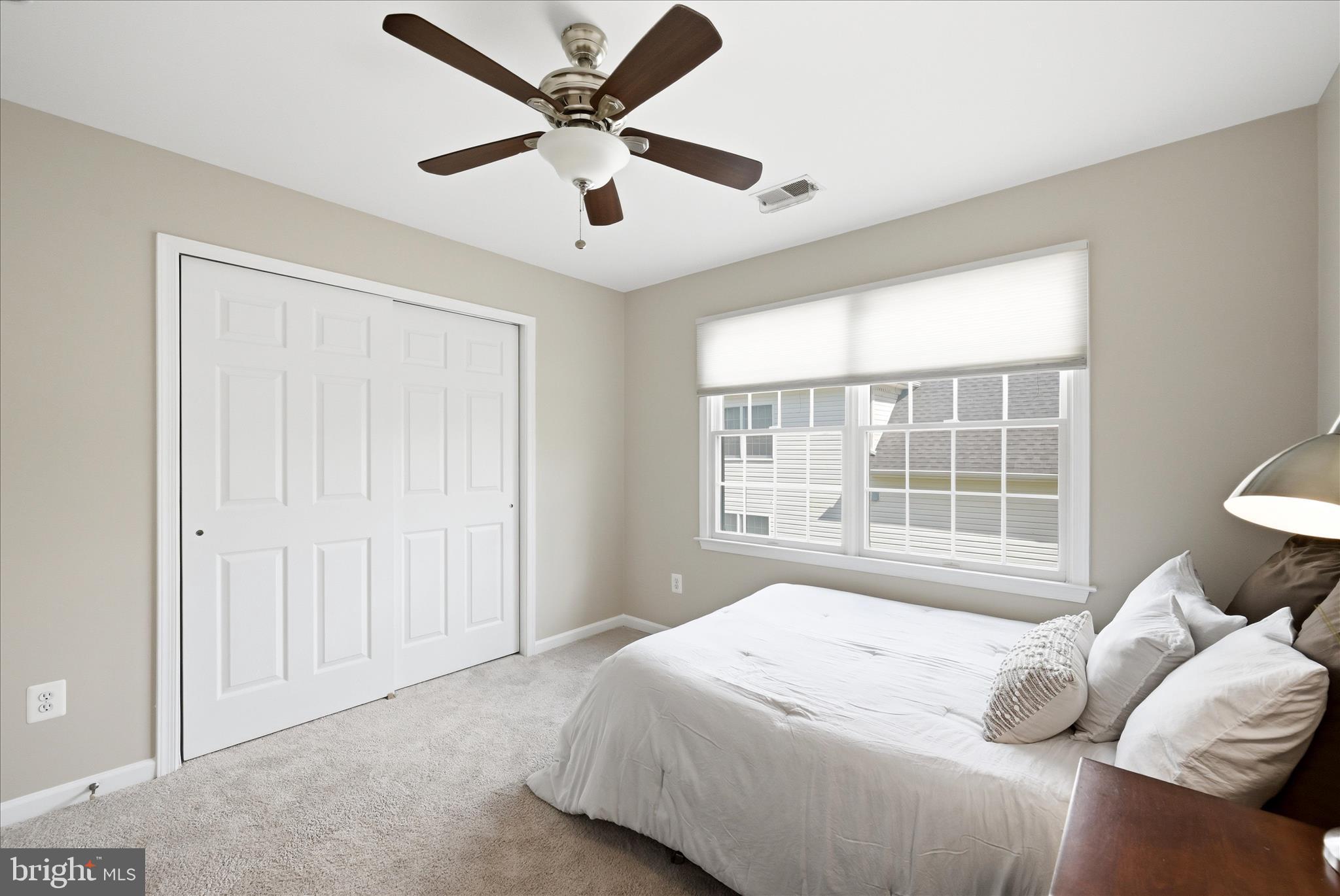 LOUDOUN VALLEY ESTATES - Residential