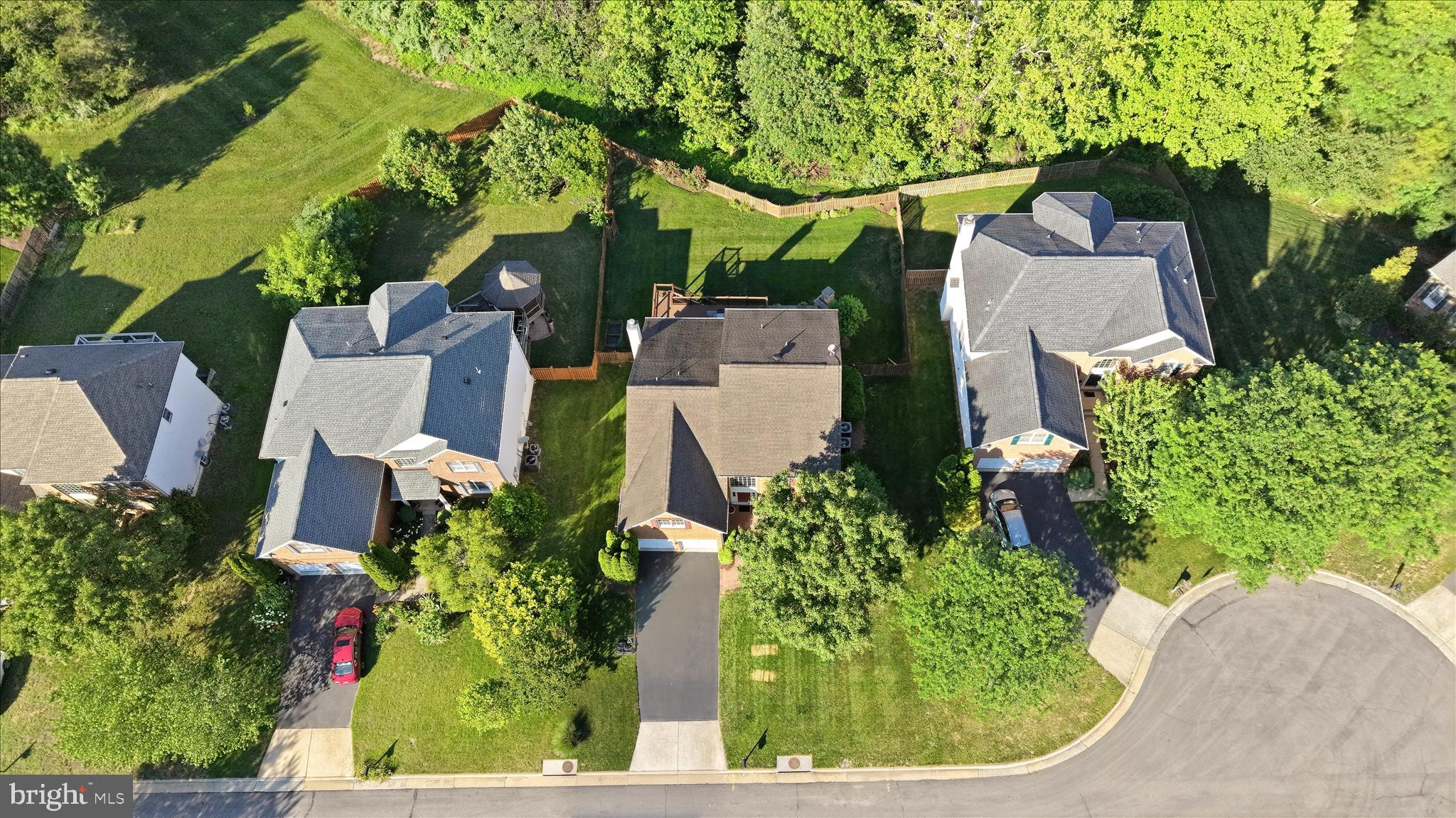 LOUDOUN VALLEY ESTATES - Residential