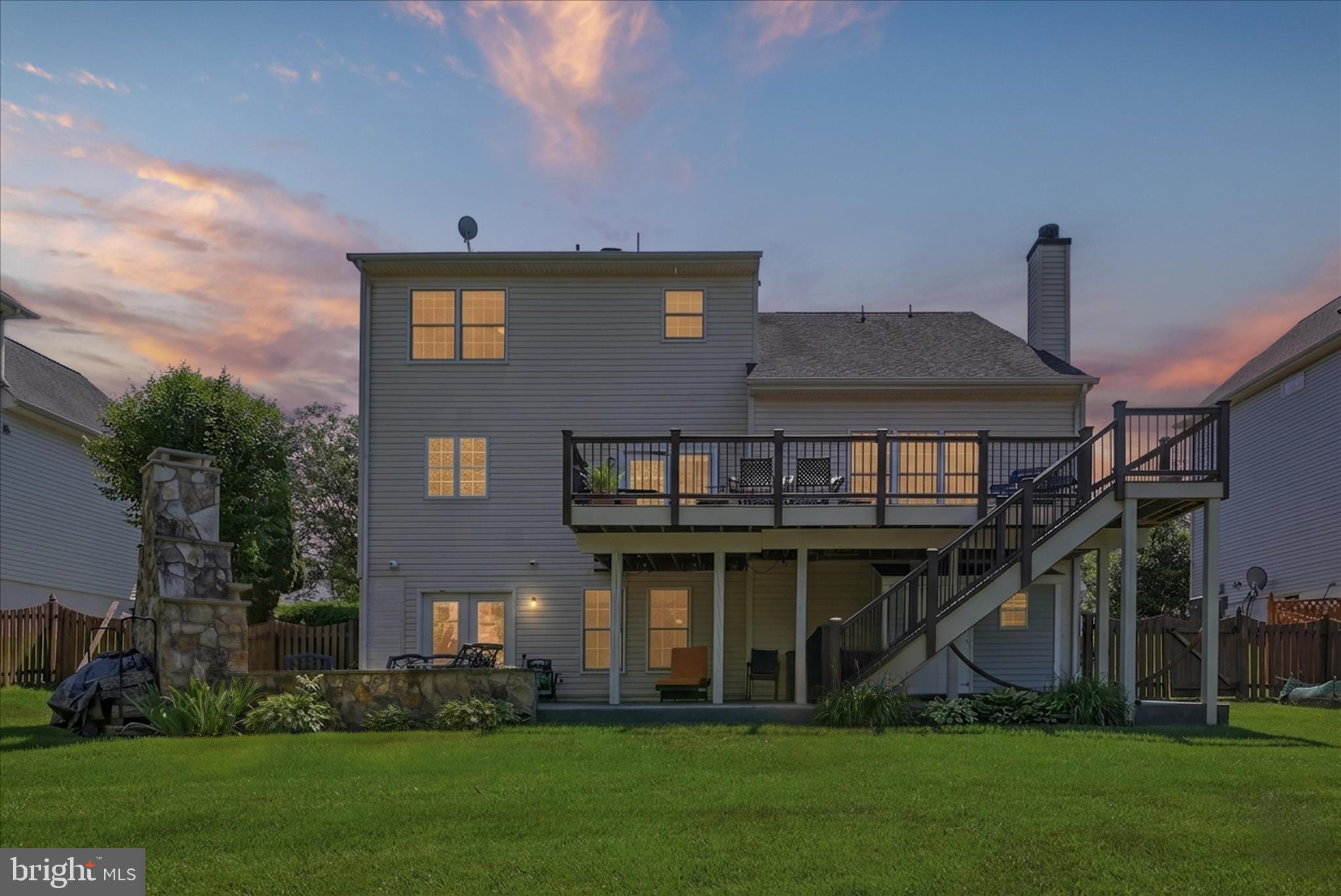 LOUDOUN VALLEY ESTATES - Residential
