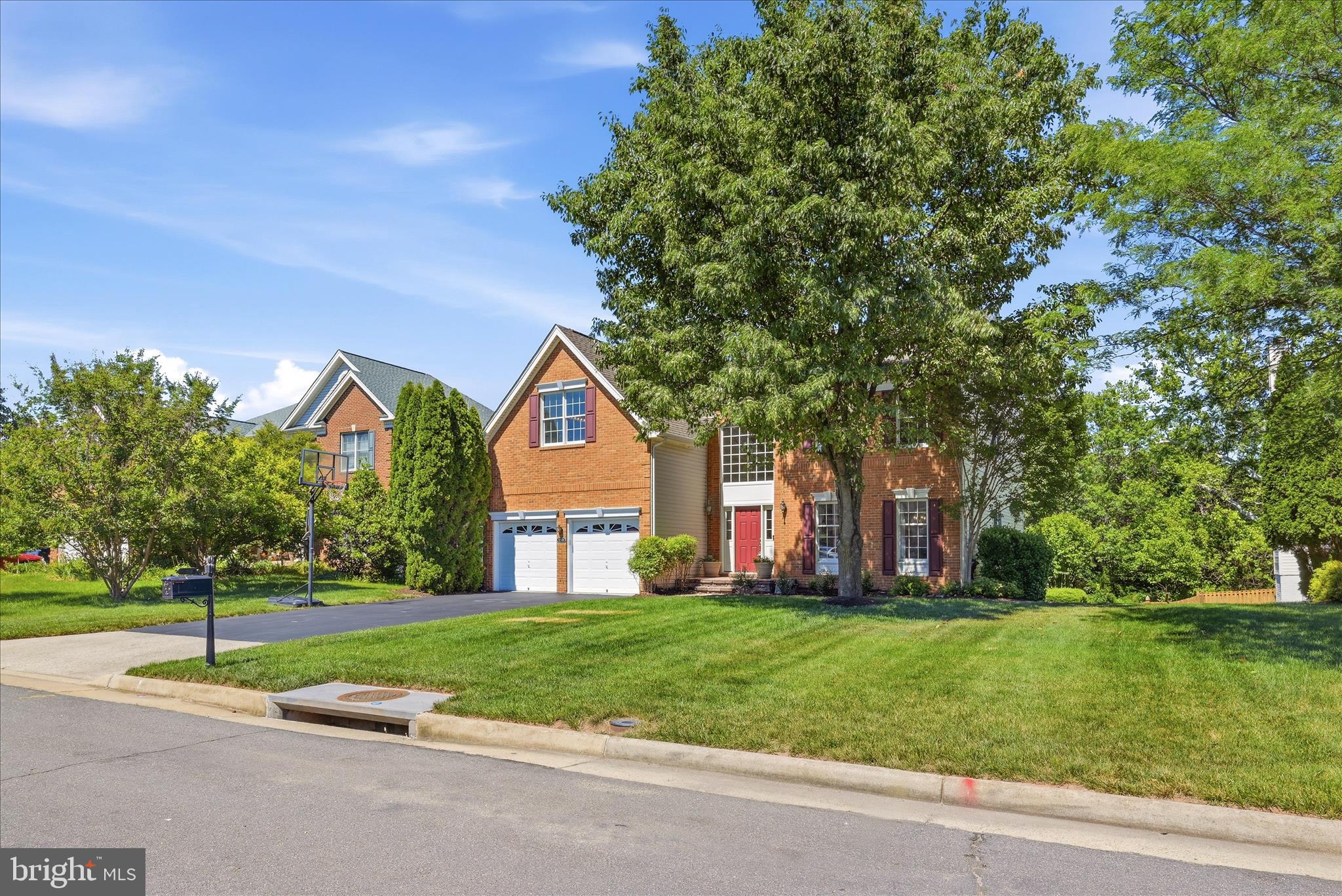 LOUDOUN VALLEY ESTATES - Residential