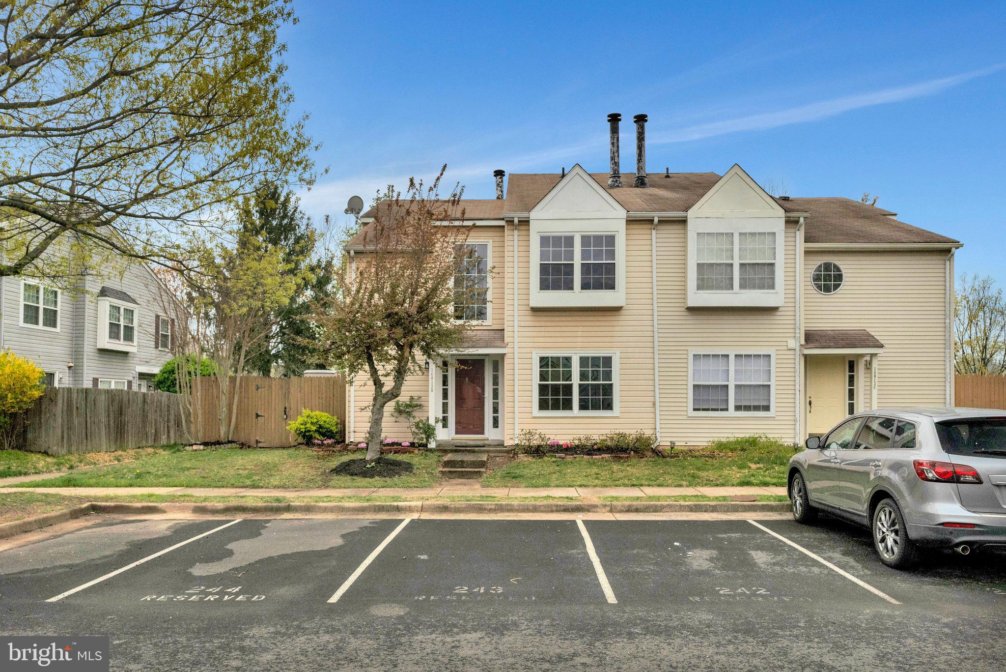 Welcome home to this beautifully renovated townhome that is move in ready without lifting a finger! When you wake up in the morning you'll have the luxury of kicking your feet up in the sun lit living room with your coffee in hand. During the winter months enjoy the view of the green space in front of your home, watching the snow fall, while getting cozy in front of your brand new electric fireplace. You'll rest easy at night knowing that nearly every inch of your new home has been recently remodeled. You have new floors throughout and remodeled bathrooms and kitchen. The AC/Furnace are not even at half life yet, the water heater is 2020, and all lighting fixtures throughout the home are brand new! In the evening you can enjoy peaceful walks through the quiet neighborhood, or head to one of the several shopping centers within MINUTES of you! You'll have peace of mind every time you come home knowing that you have TWO parking spaces in front of your home, so you can avoid the awkward walk that comes from street parking two blocks away at night in the rain. You have a multitude of activities you can enjoy without even leaving your community! You can play tennis, basketball, enjoy the outdoor pool, or hang out in the community center! Commuters will appreciate the close proximity to I-66, the Fairfax County Parkway, and Routes 28, 29, and 50. Golfers can hit the links at Twin Lakes Golf Course just down the road and outdoor enthusiasts will love the many local parks, including Ellanor C. Lawrence Park offering 650 acres of woods, streams, and endless nature-centered activities. It's a fabulous home in a spectacular location!