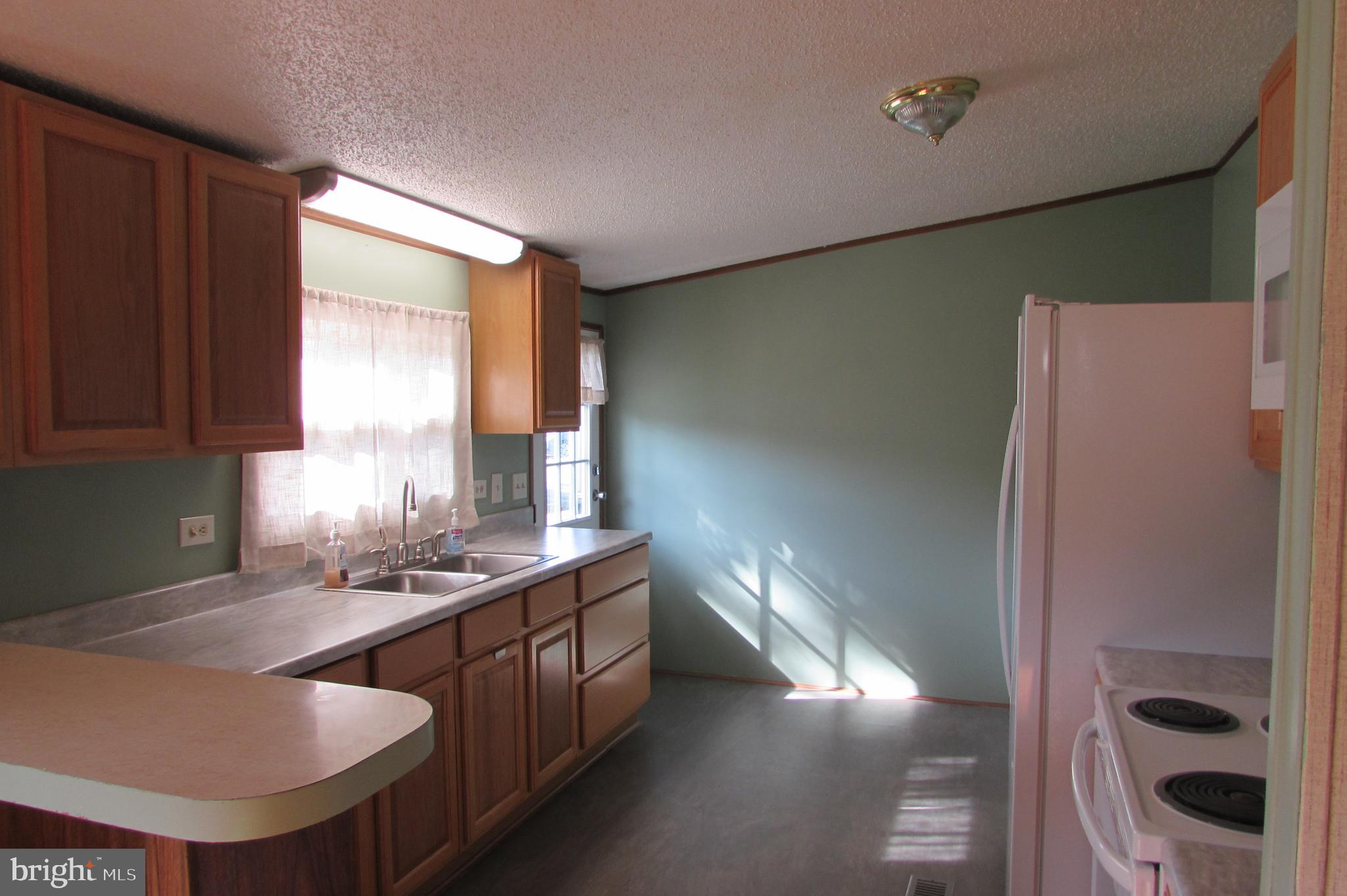 PLEASANT VIEW MOBILE HOME PARK - Residential