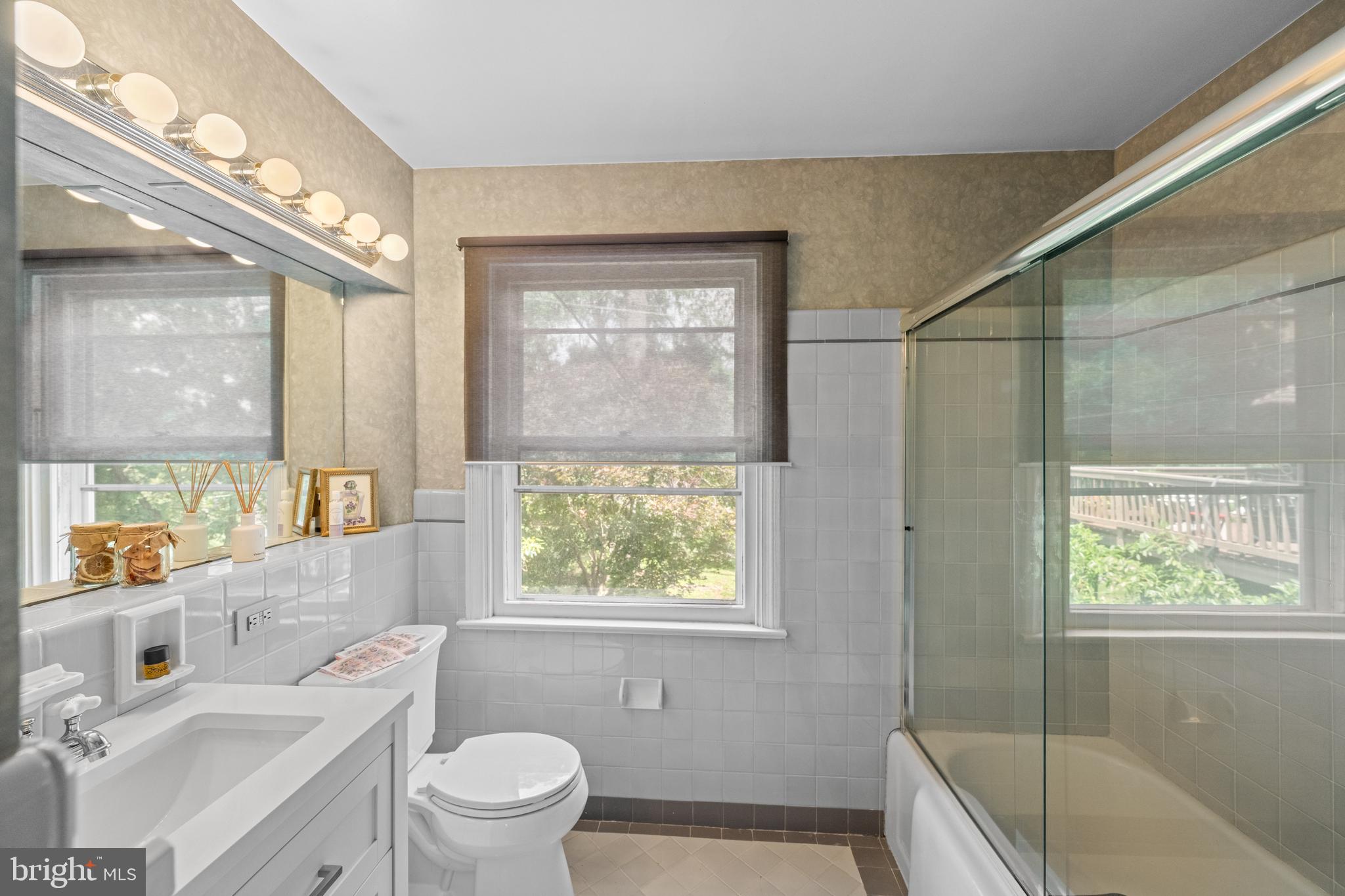 SHORTRIDGE - Residential