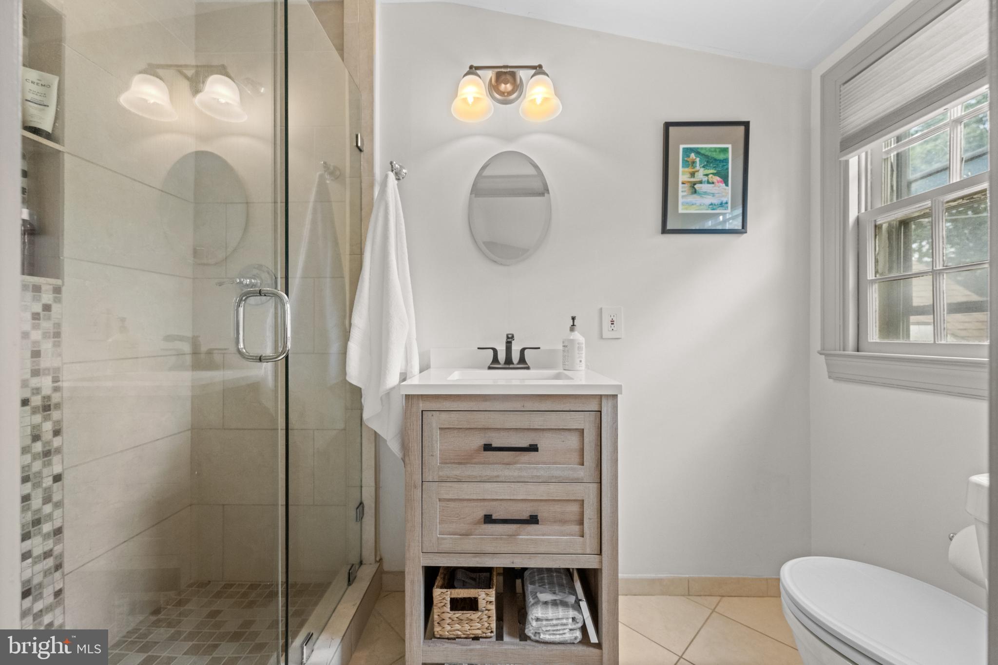 SHORTRIDGE - Residential