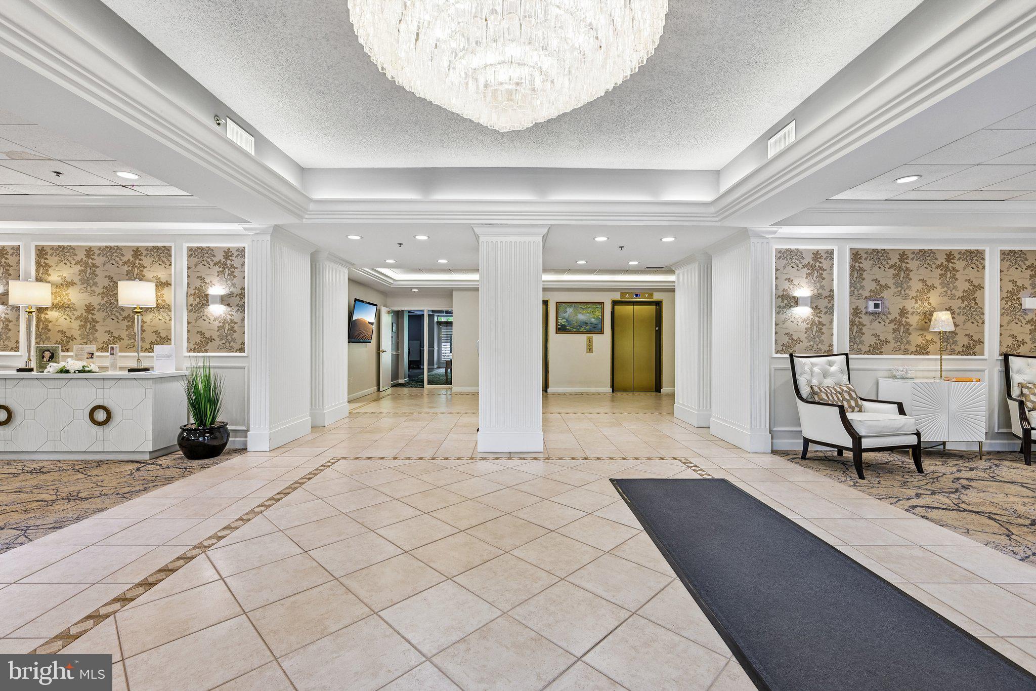 LANSDOWNE WOODS - Residential Lease