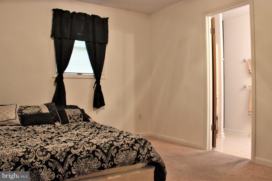 WINDSOR TWP - Residential